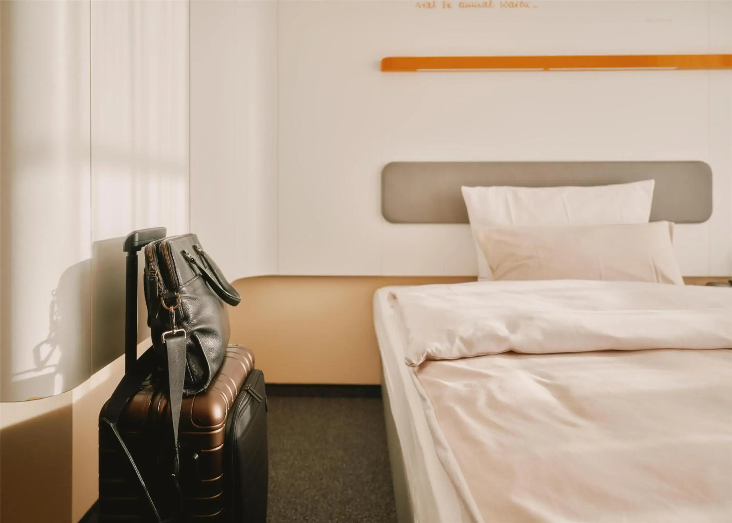 Bedroom, Bed in Lufthansa Seeheim - More than a Conference Hotel Bedroom, Bed in Lufthansa Seeheim - More than a Conference Hotel