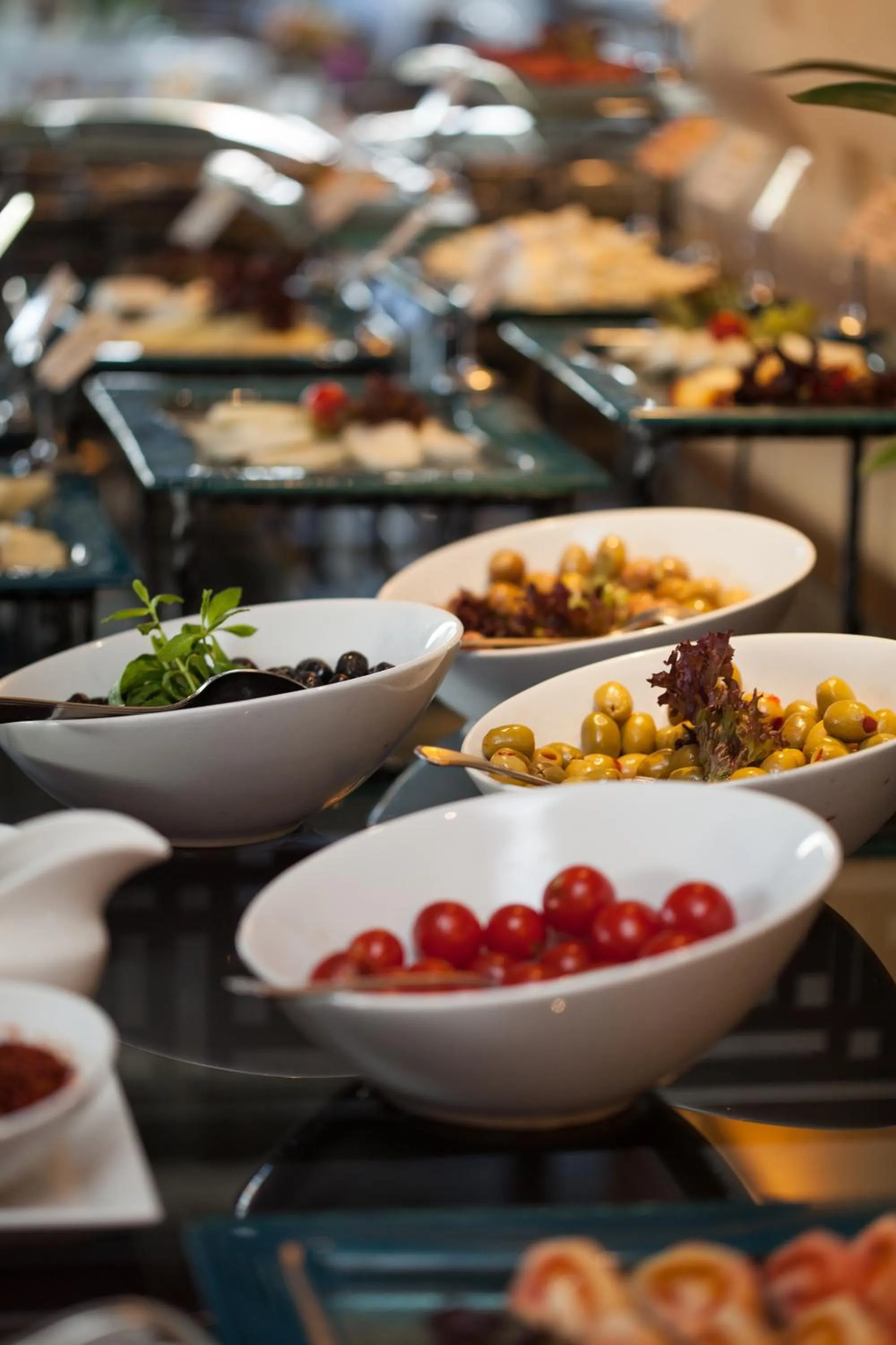 Buffet breakfast in Buyukhanli Park Hotel