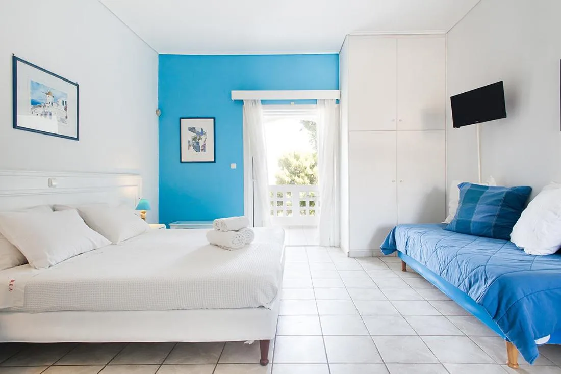 Daphne's Club Hotel Apartments