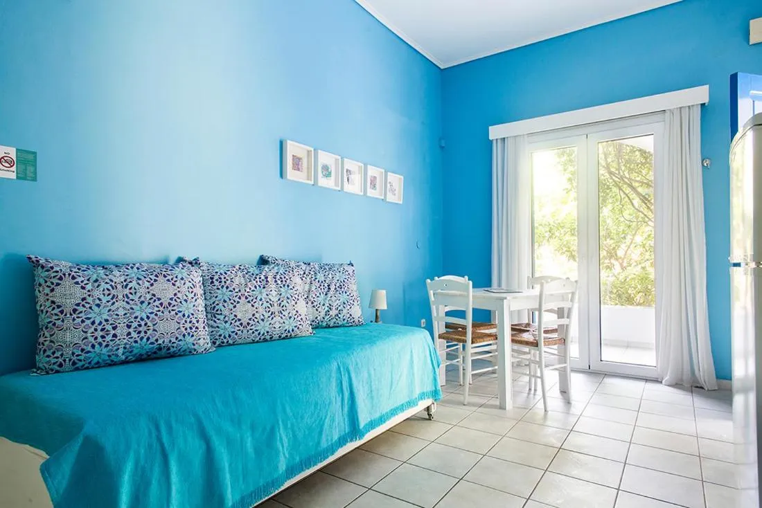 Daphne's Club Hotel Apartments