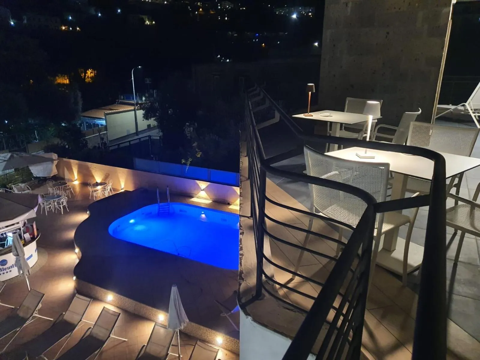 Property building in Eden Bleu