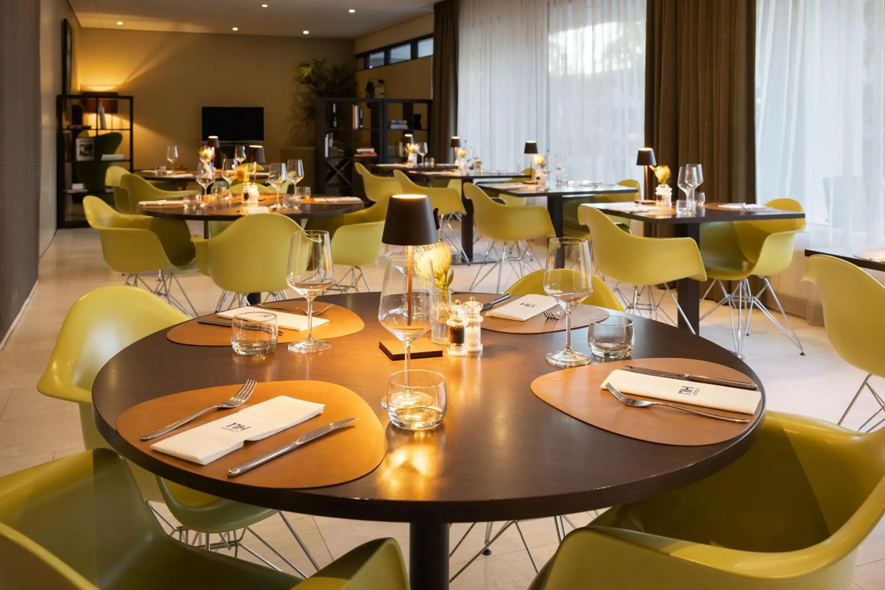 Restaurant/places to eat in NH Amsterdam Zuid Restaurant/places to eat in NH Amsterdam Zuid