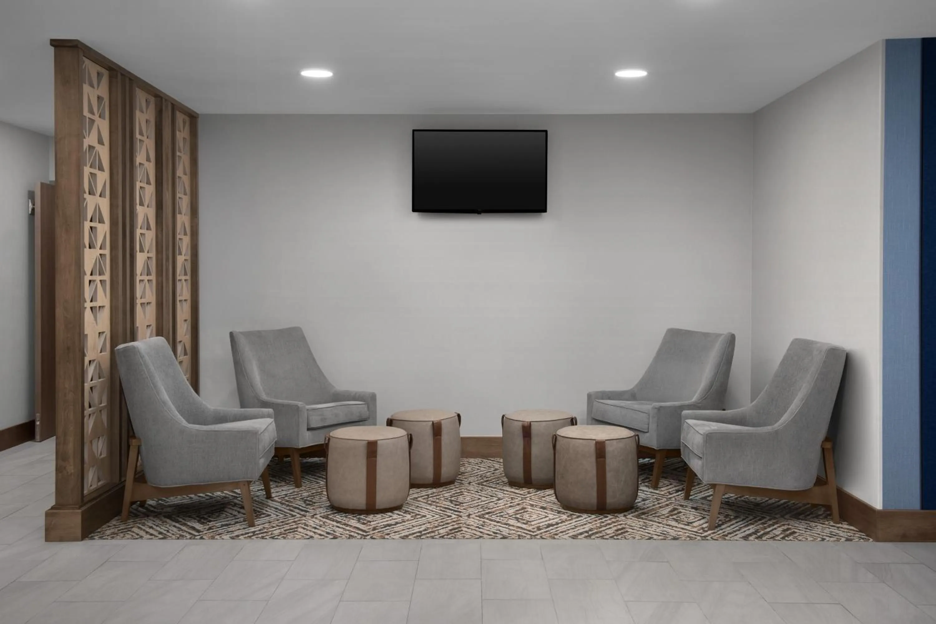 Lobby or reception in Independent SPHC BWI Suites