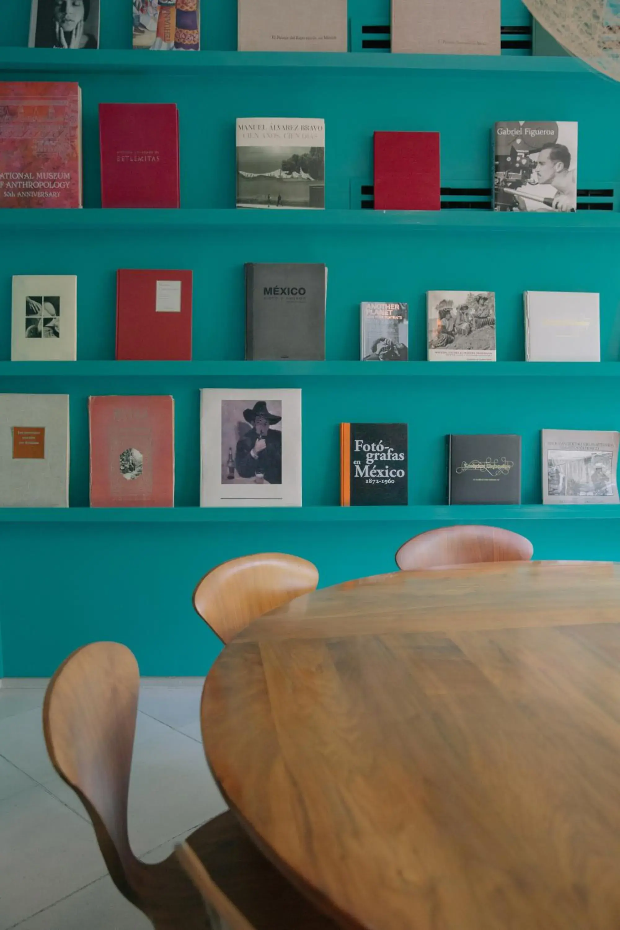 Lounge or bar in Condesa df, Mexico City, a Member of Design Hotels Lounge or bar in Condesa df, Mexico City, a Member of Design Hotels