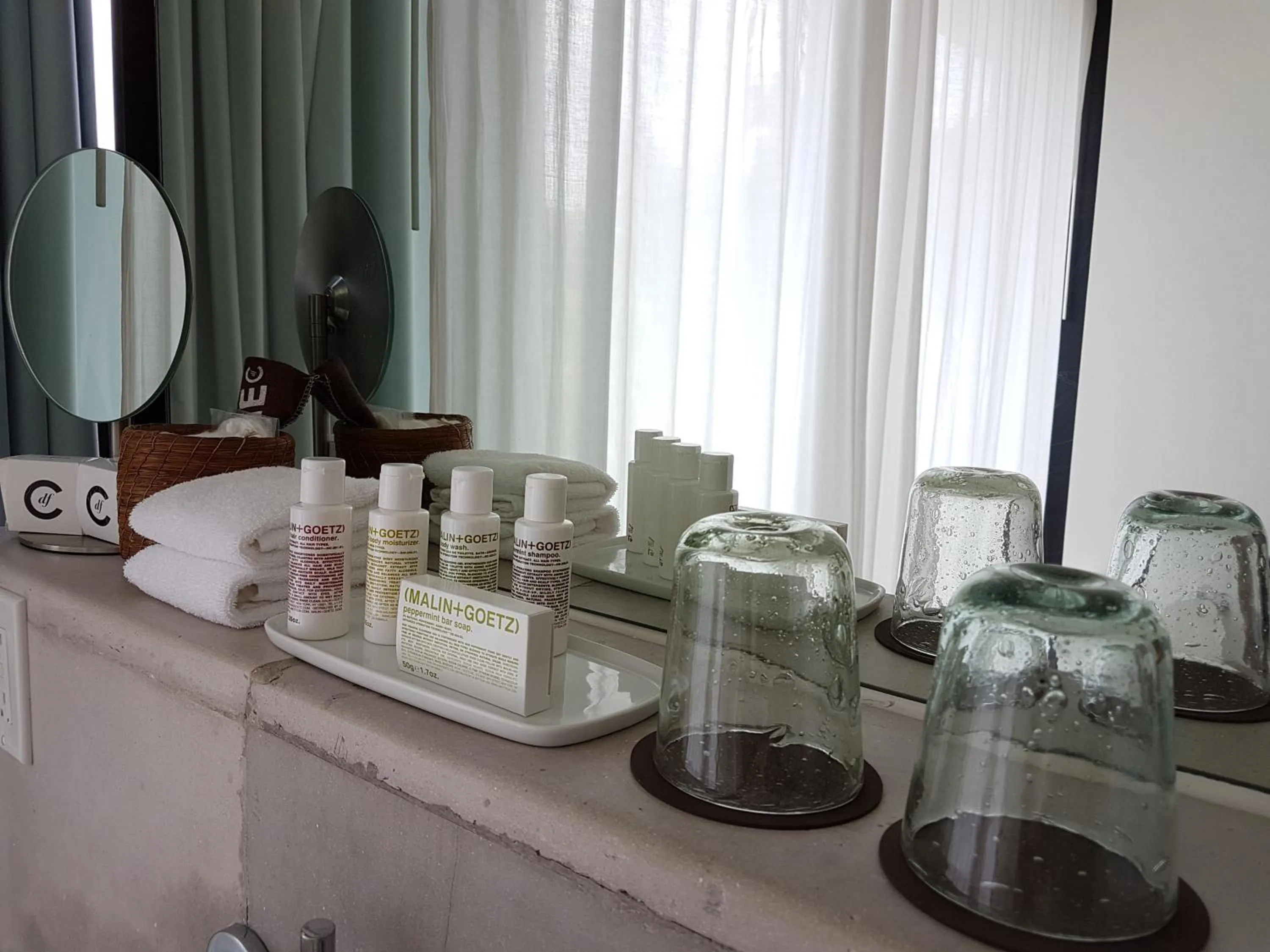 Toilet in Condesa df, Mexico City, a Member of Design Hotels