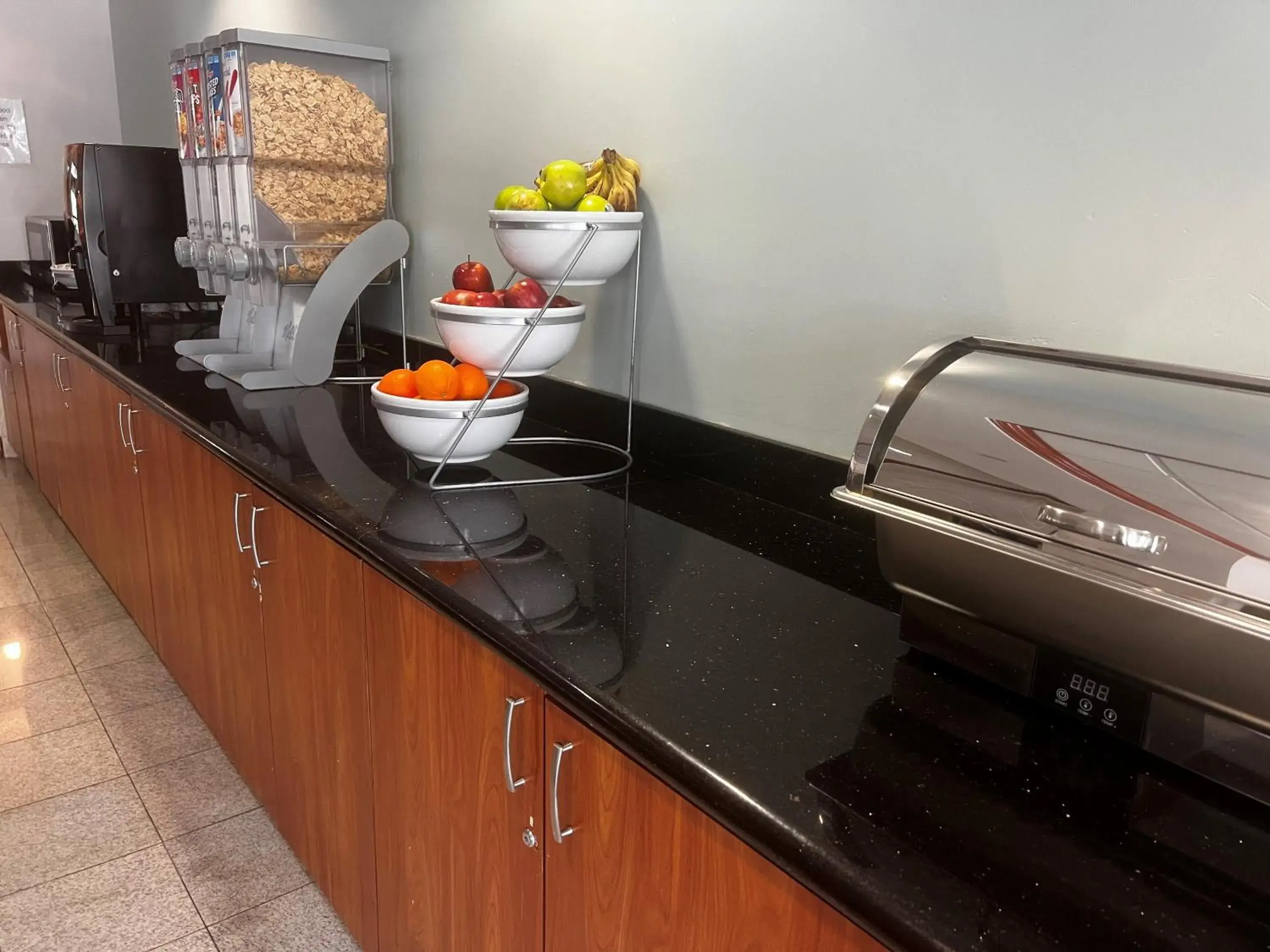 Buffet breakfast in Wingate By Wyndham Houston / Willowbrook Buffet breakfast in Wingate By Wyndham Houston / Willowbrook