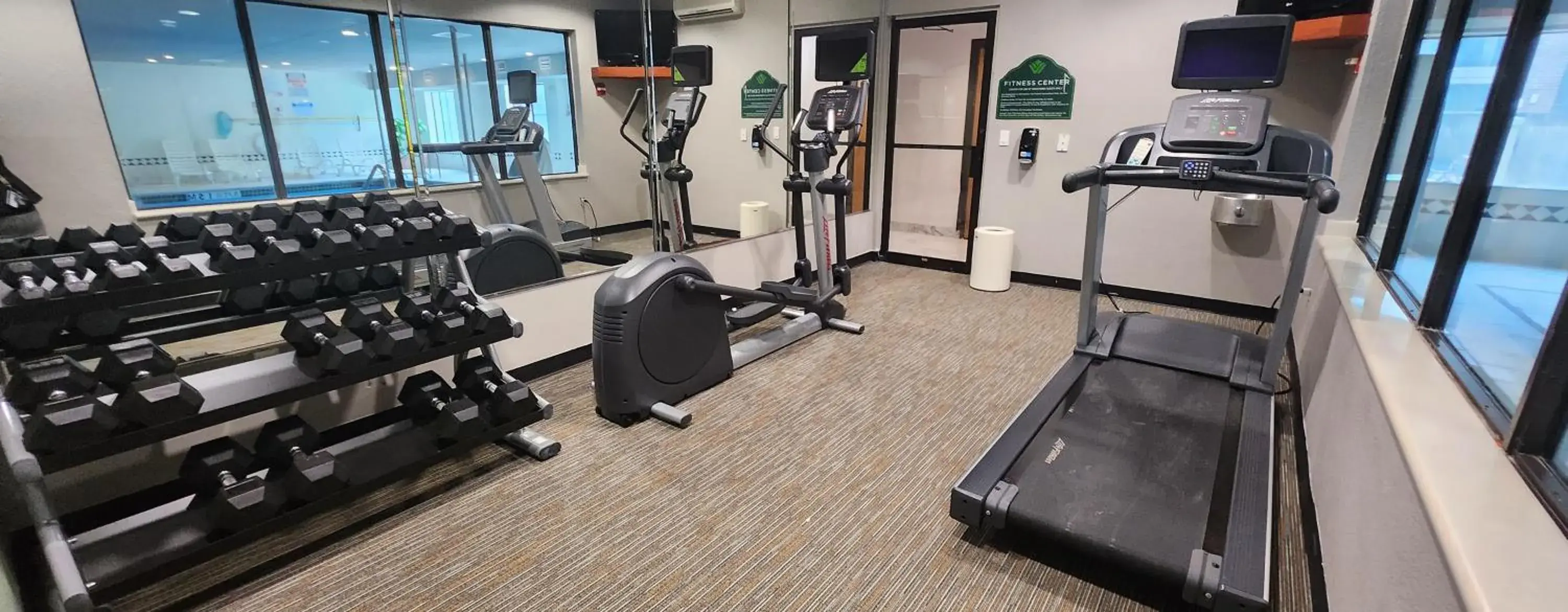 Fitness centre/facilities in Wingate By Wyndham Houston / Willowbrook Fitness centre/facilities in Wingate By Wyndham Houston / Willowbrook
