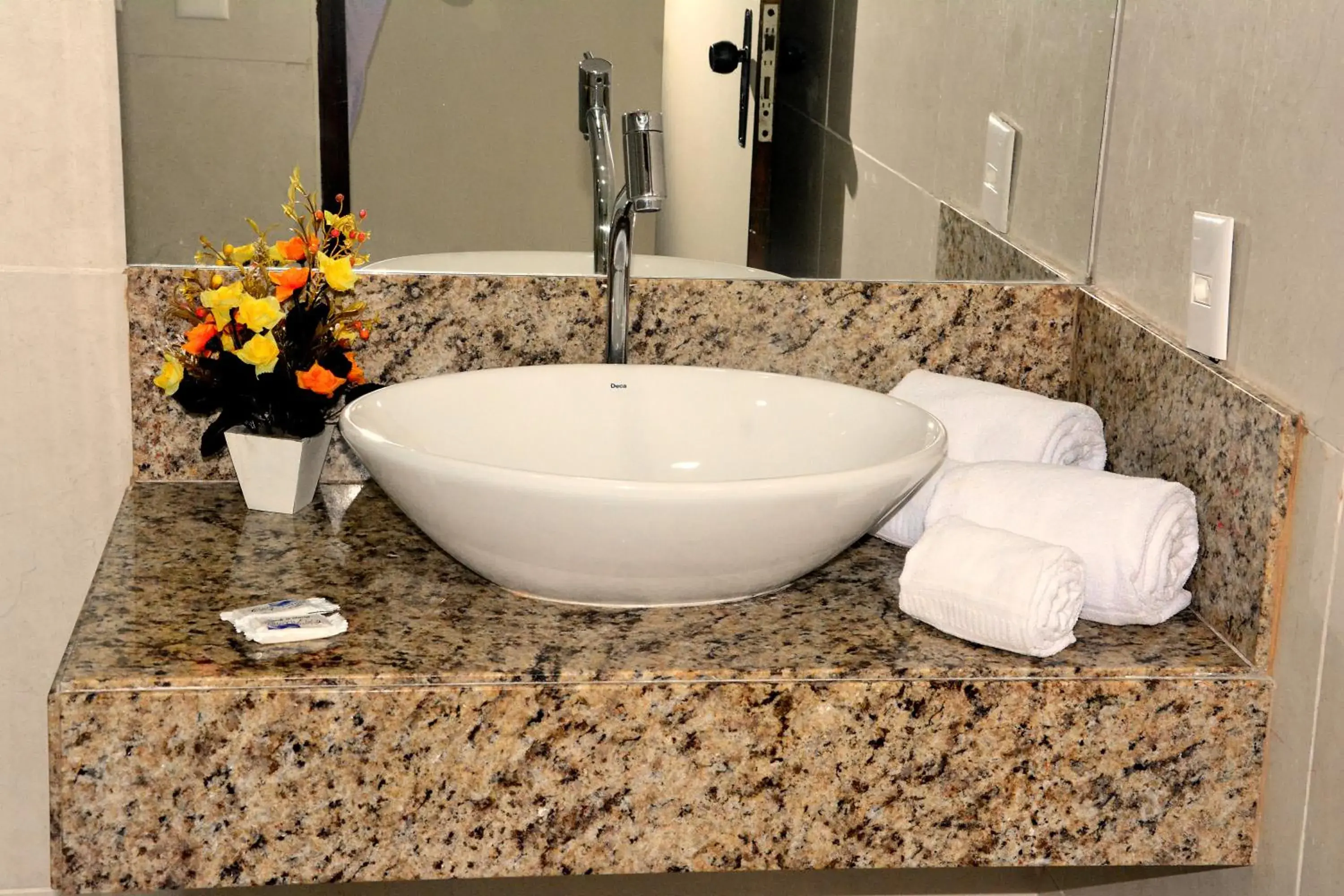 Bathroom in Hotel Costa do Atlantico Bathroom in Hotel Costa do Atlantico