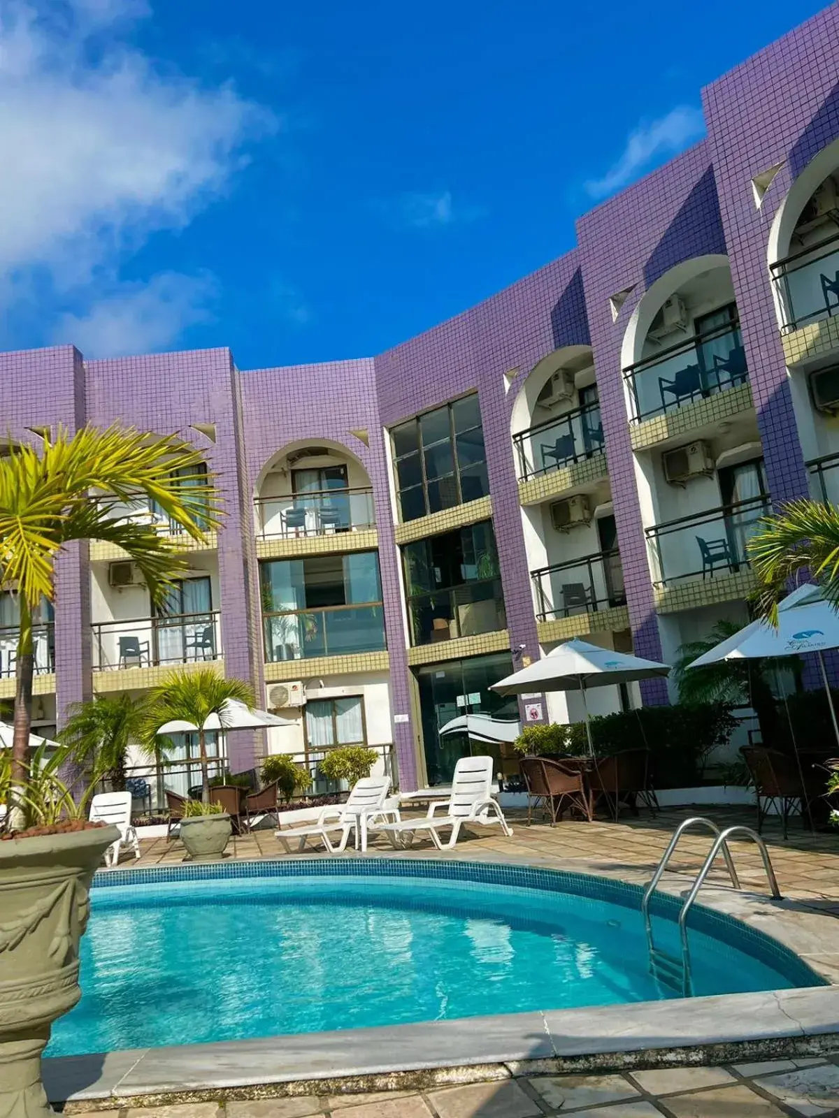 Swimming pool in Hotel Costa do Atlantico Swimming pool in Hotel Costa do Atlantico