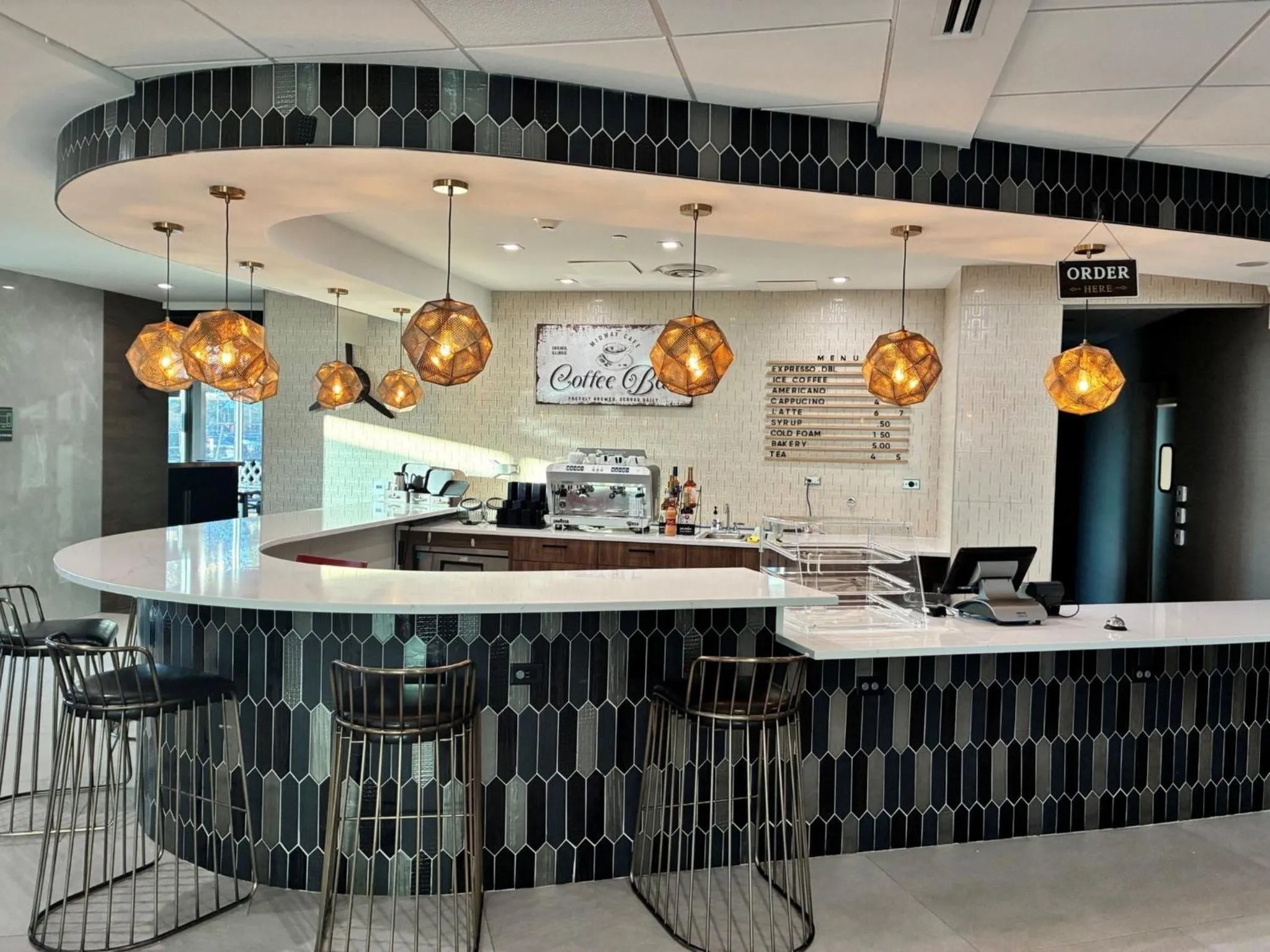 Restaurant/places to eat in Holiday Inn Chicago Midway Airport S by IHG