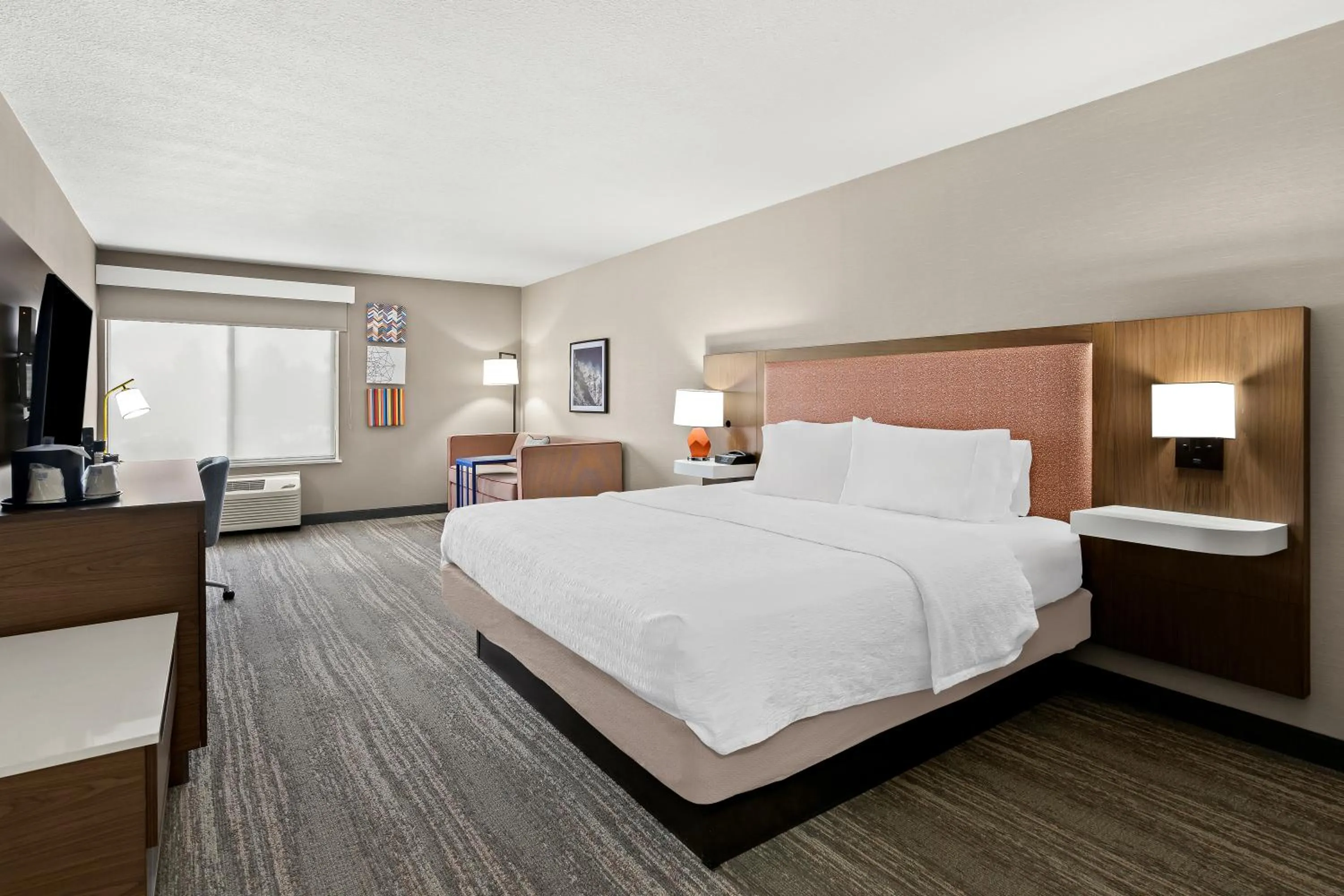 Bedroom, Bed in Hampton Inn Provo