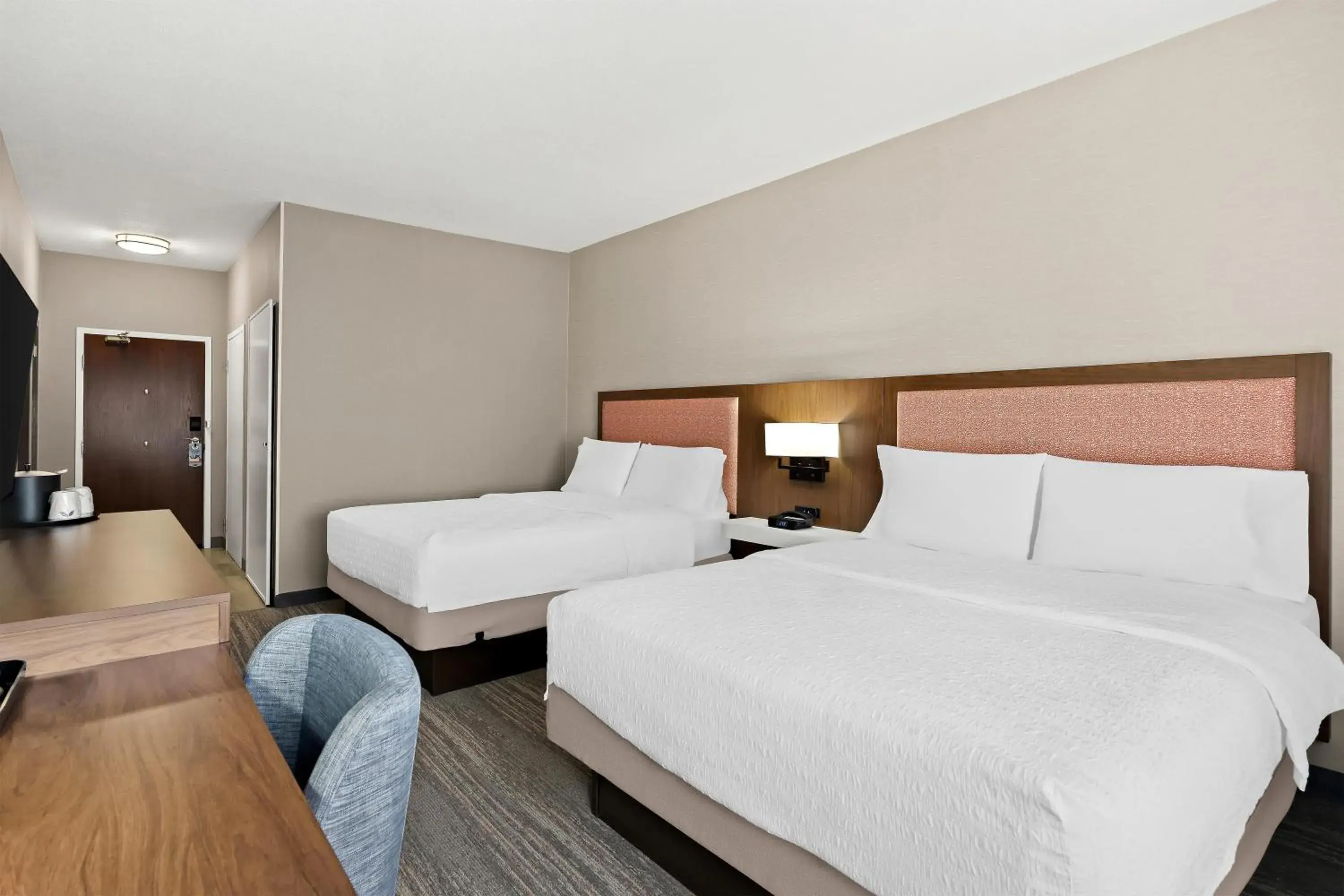 Bed in Hampton Inn Provo Bed in Hampton Inn Provo