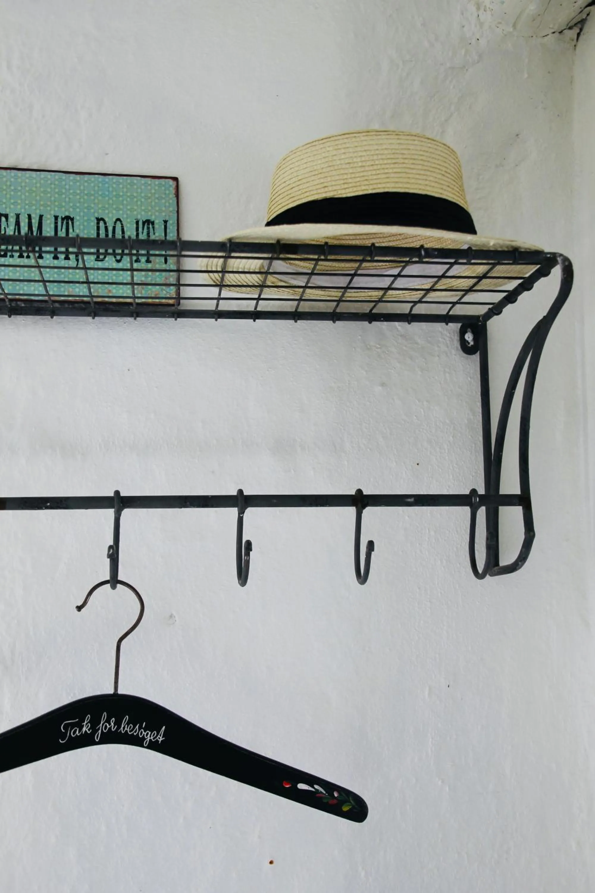 Decorative detail in Vibes bed&breakfast