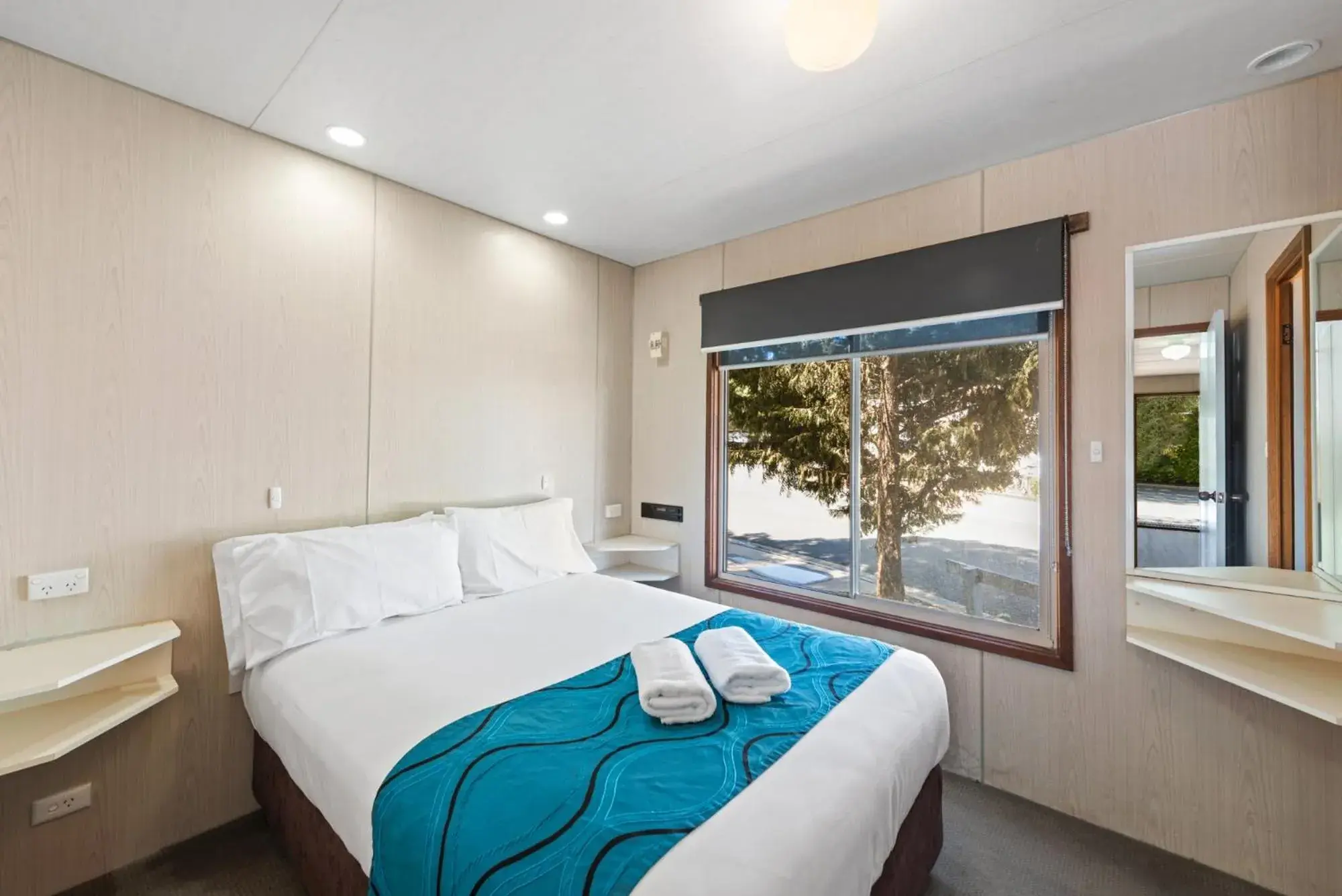 Bedroom, Bed in Discovery Parks - Echuca Bedroom, Bed in Discovery Parks - Echuca