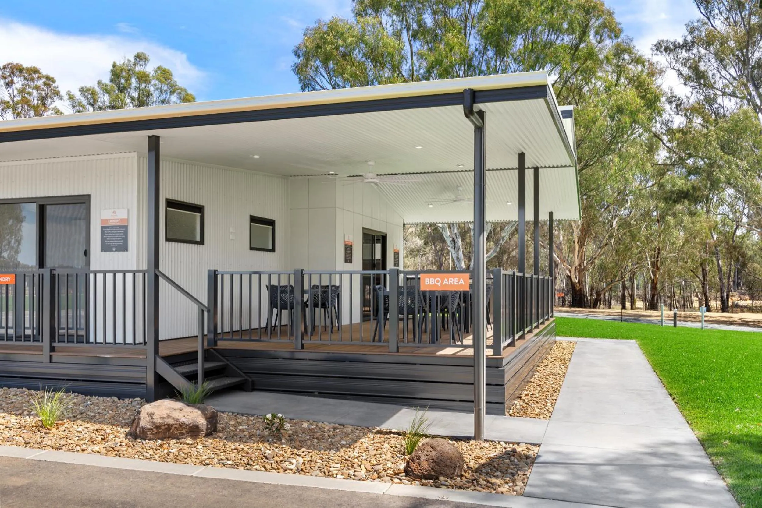 BBQ facilities in Discovery Parks - Echuca