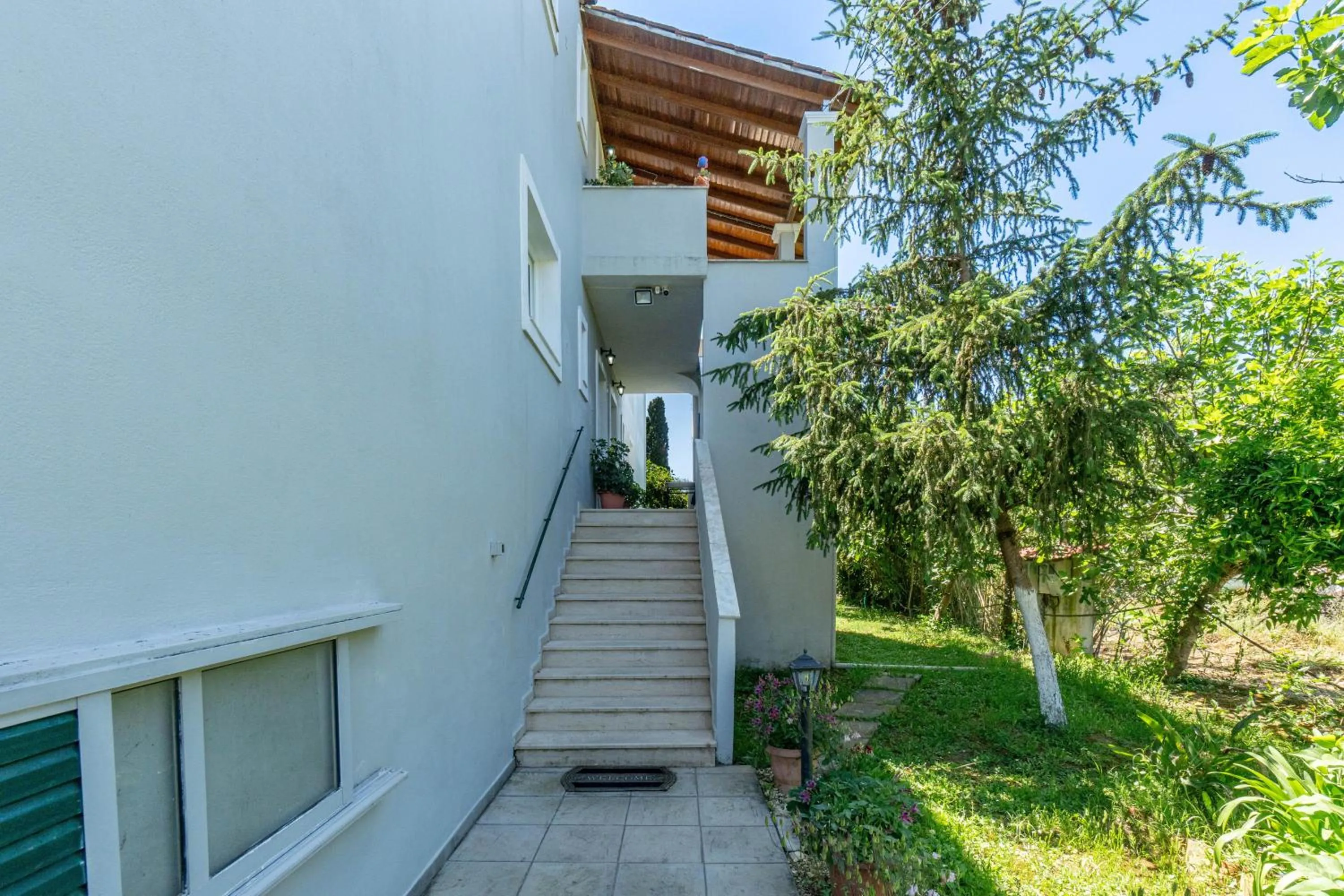 Photo of the whole room in Angela Hotel & Apartments