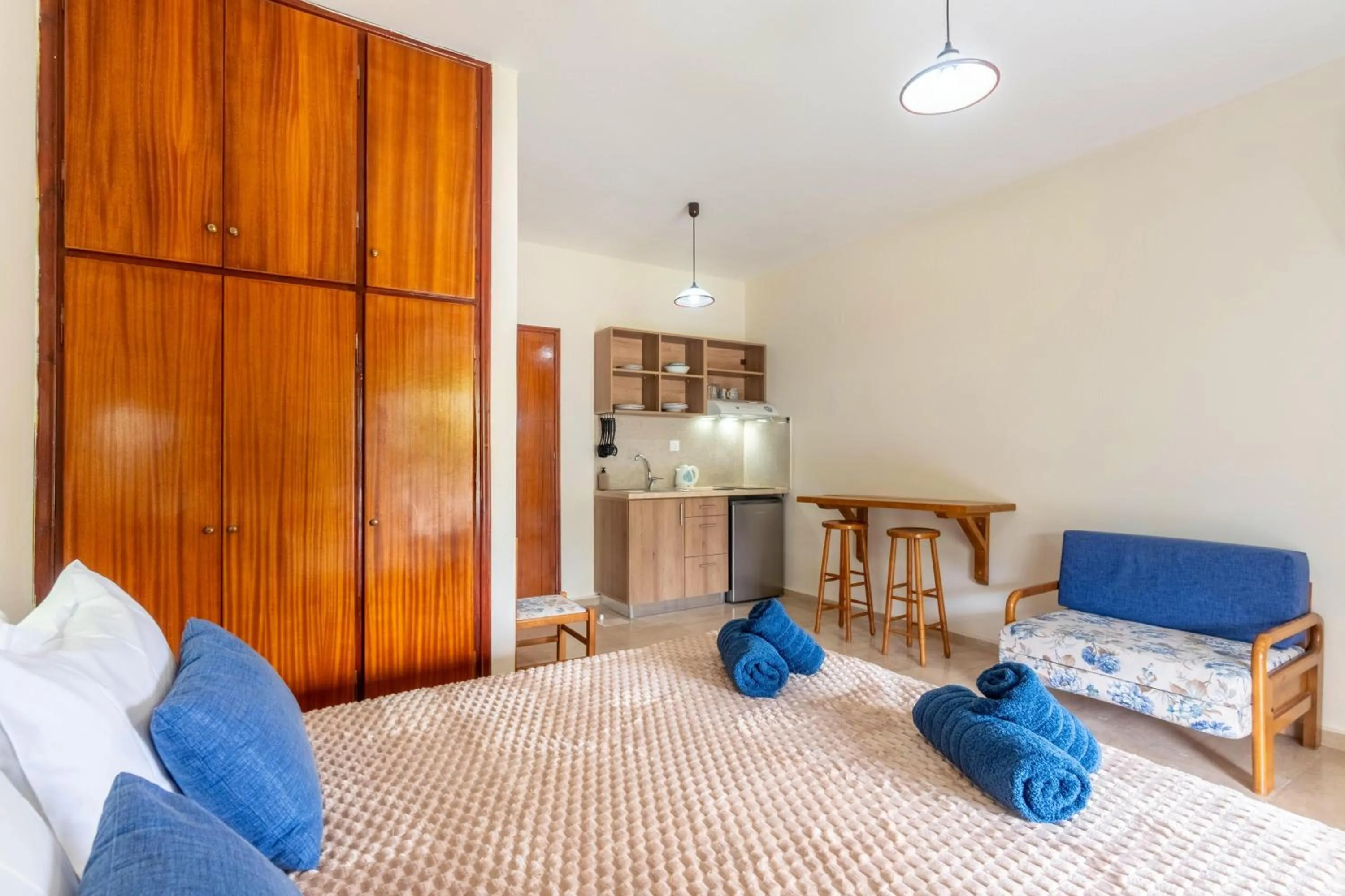 Photo of the whole room, Bed in Angela Hotel & Apartments