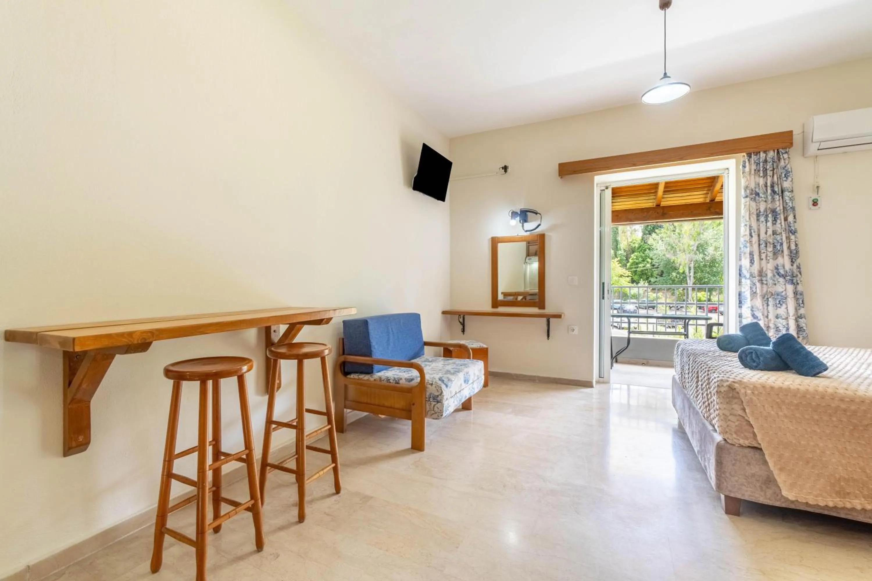 Photo of the whole room in Angela Hotel & Apartments