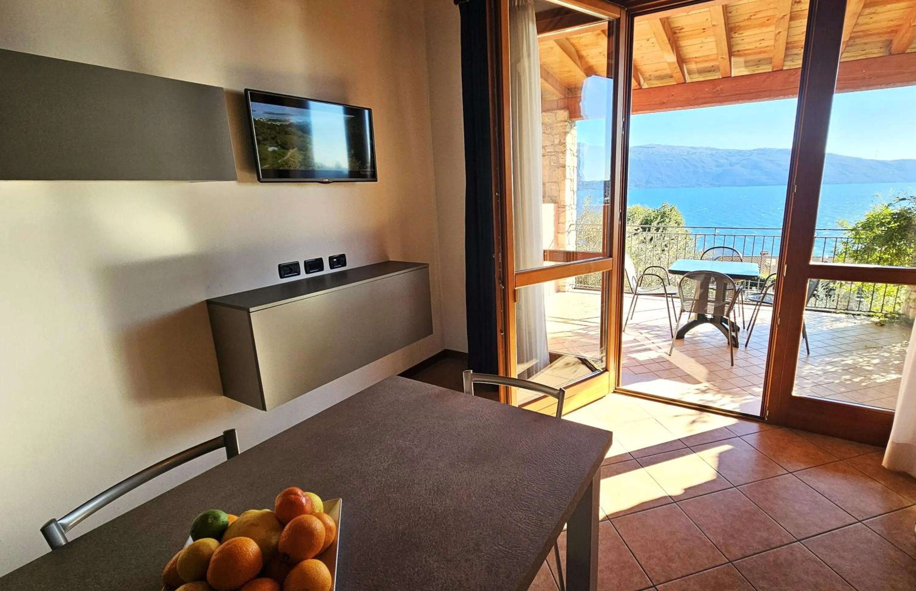 Residence Borgo Dei Limoni - Appartamenti con Garage