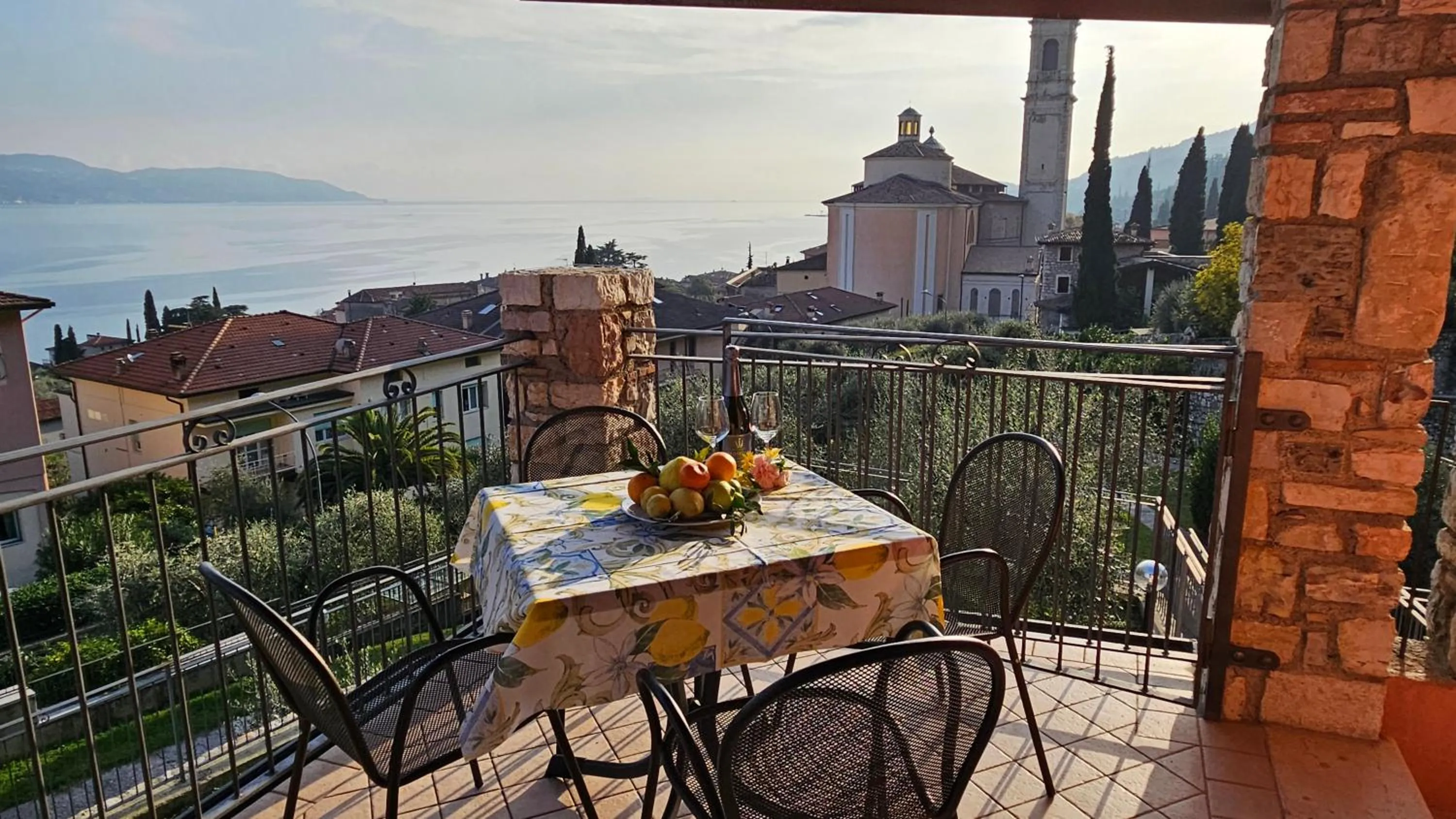 Residence Borgo Dei Limoni - Appartamenti con Garage