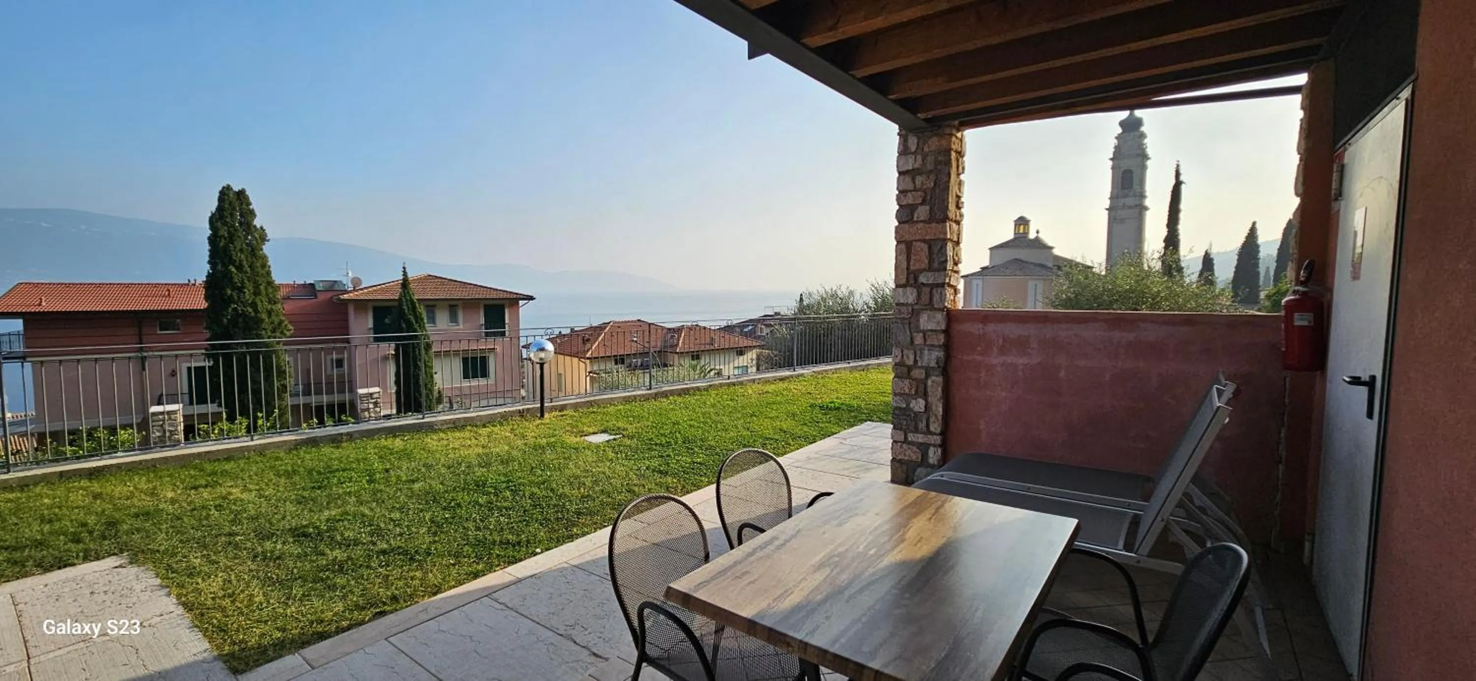 Residence Borgo Dei Limoni - Appartamenti con Garage