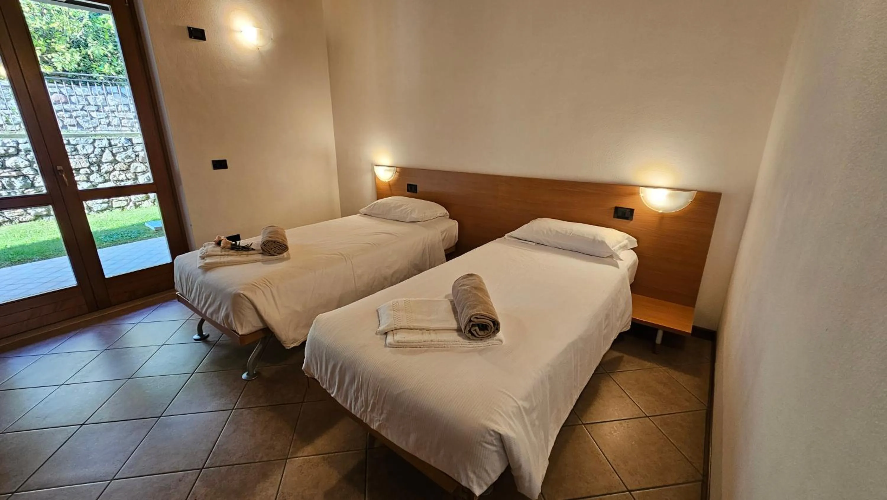 Bed in Residence Borgo Dei Limoni - Appartamenti con Garage