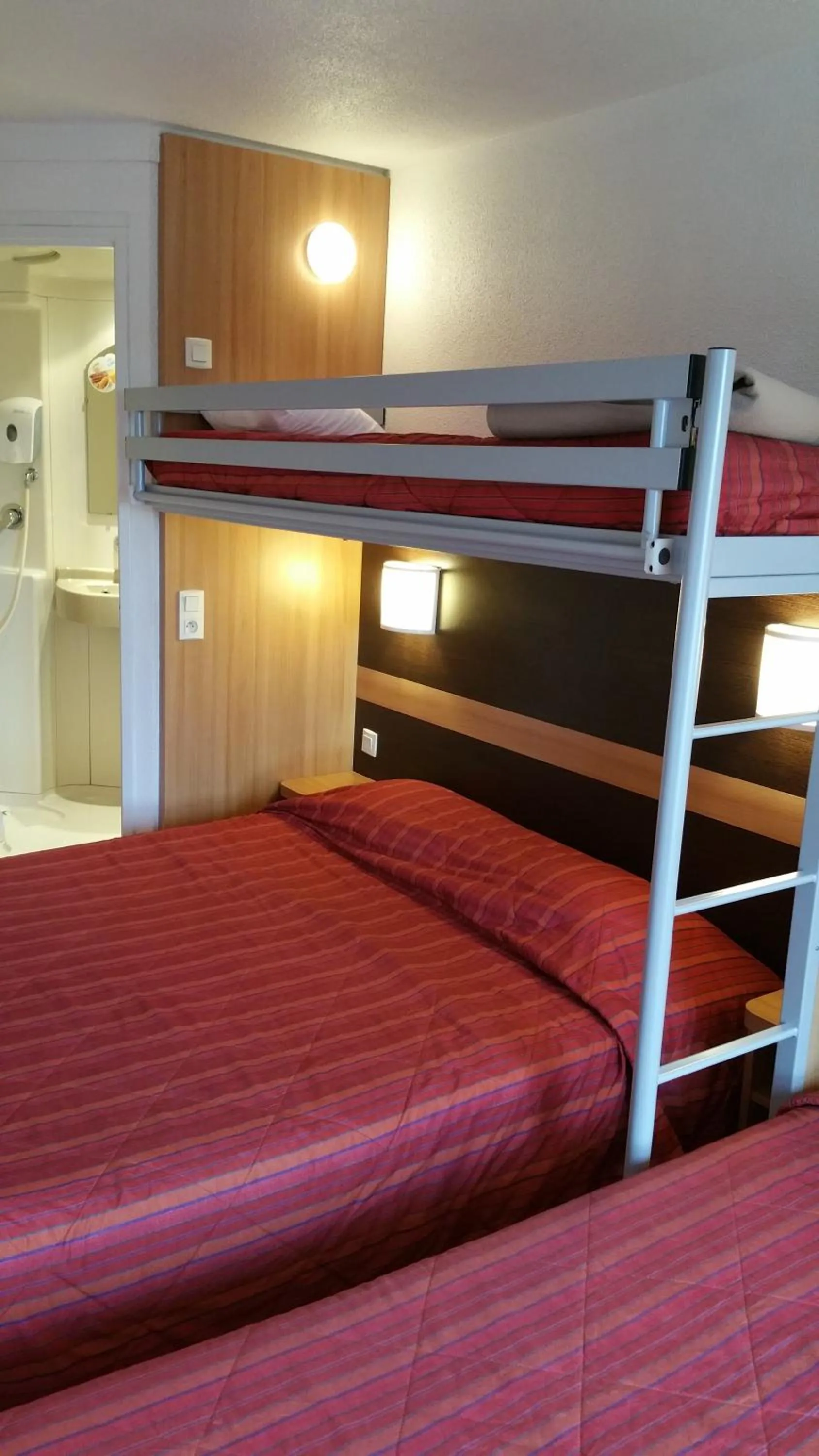 Bed in Premiere Classe Bayeux