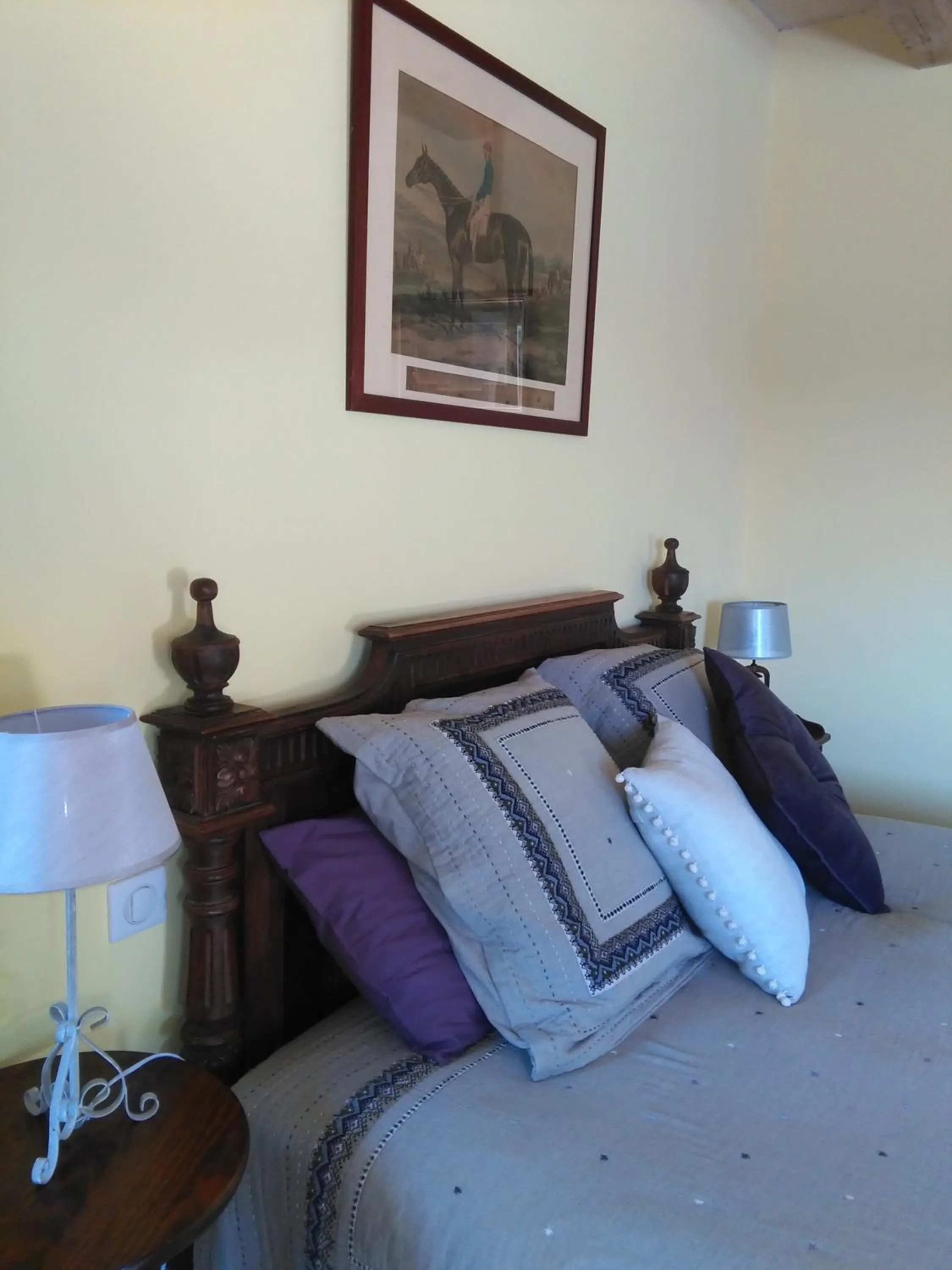 Bed in Bergerie de Lagarrigue