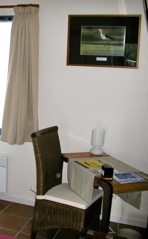 Seating area in Hôtel Le Chevalier Gambette