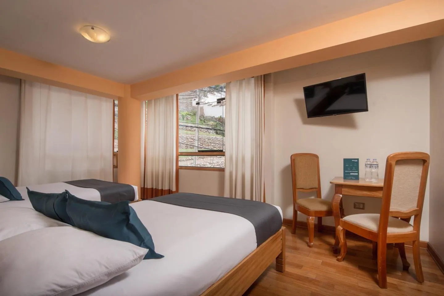 Photo of the whole room in Cusco Hotel Cascada del Inka