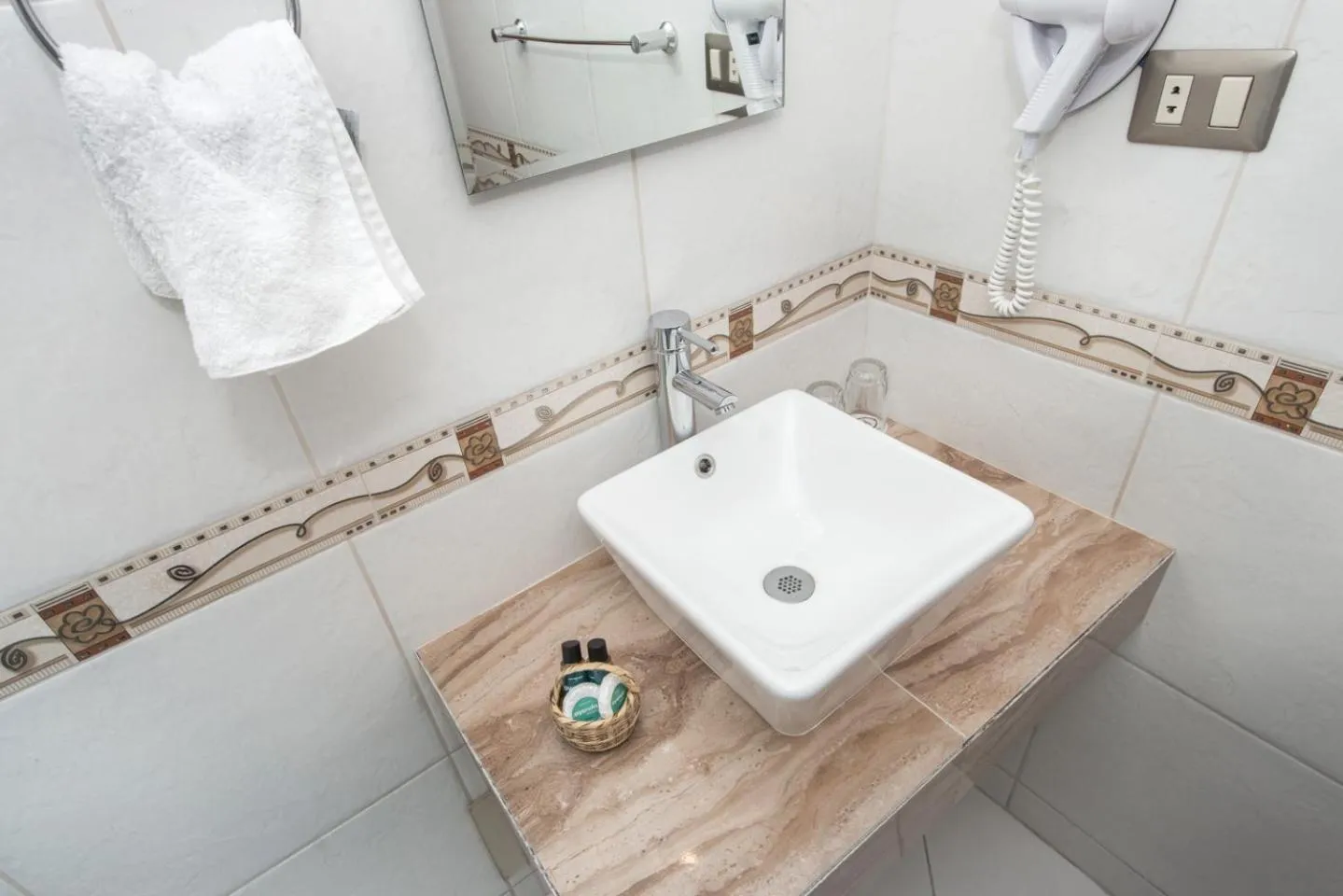 Bathroom in Cusco Hotel Cascada del Inka