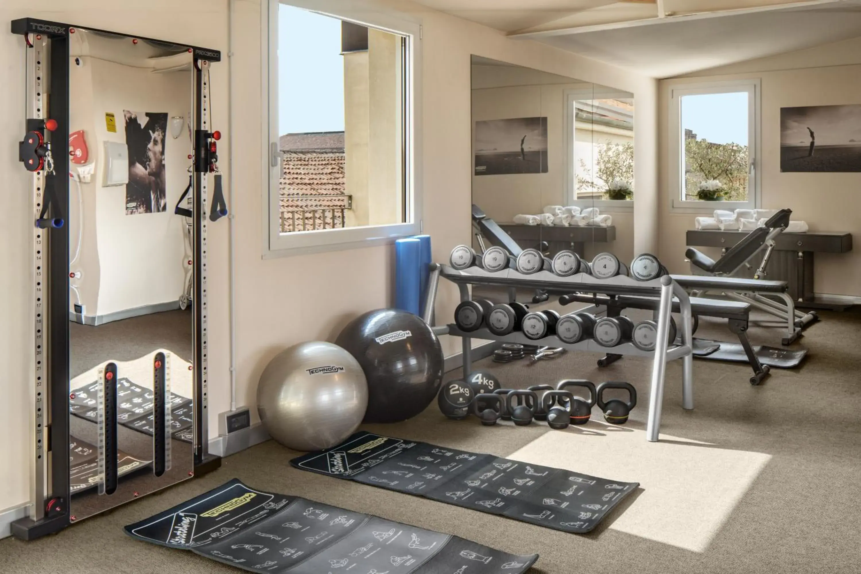 Fitness centre/facilities in Hotel Accademia Fitness centre/facilities in Hotel Accademia