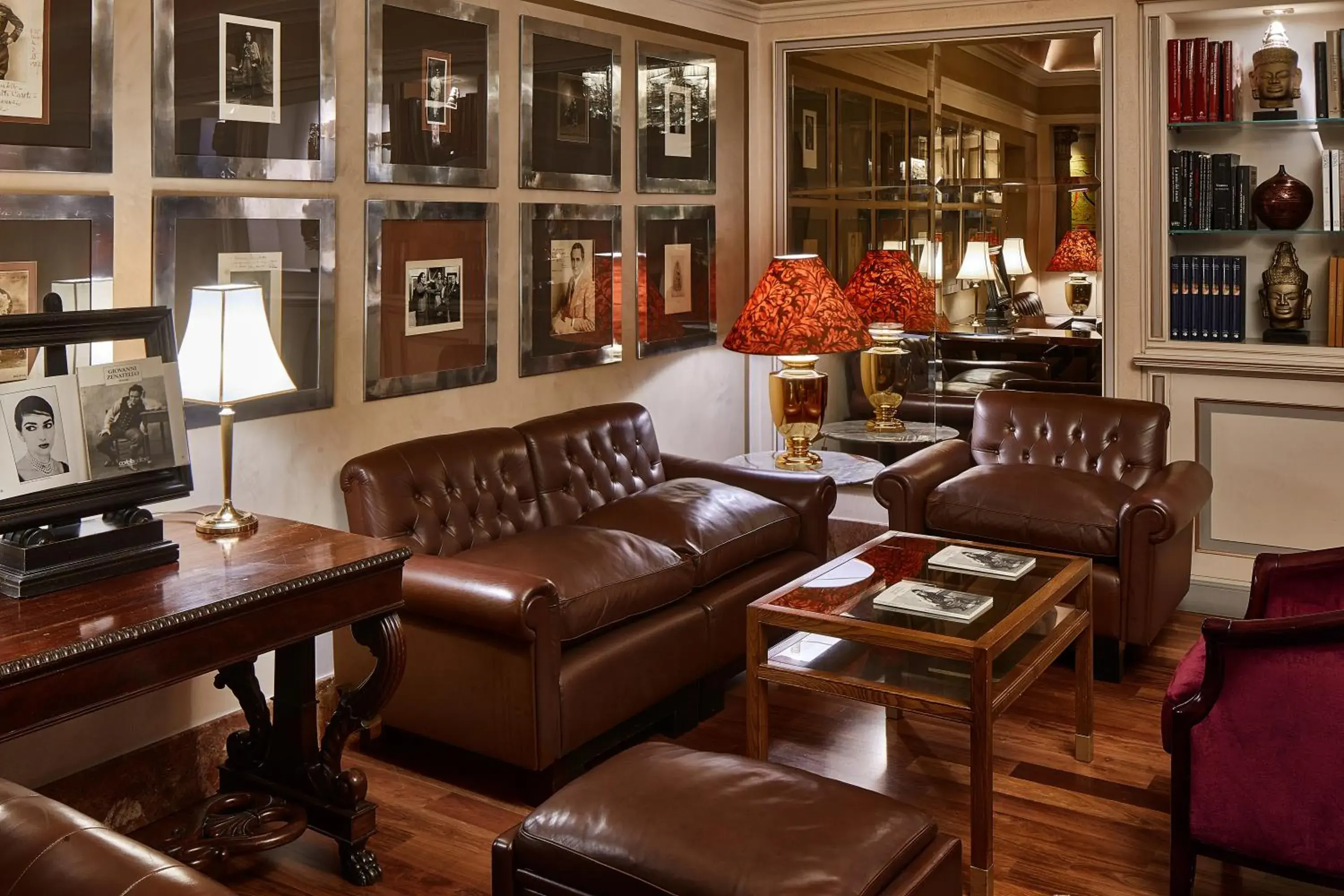 Lounge or bar in Hotel Accademia Lounge or bar in Hotel Accademia