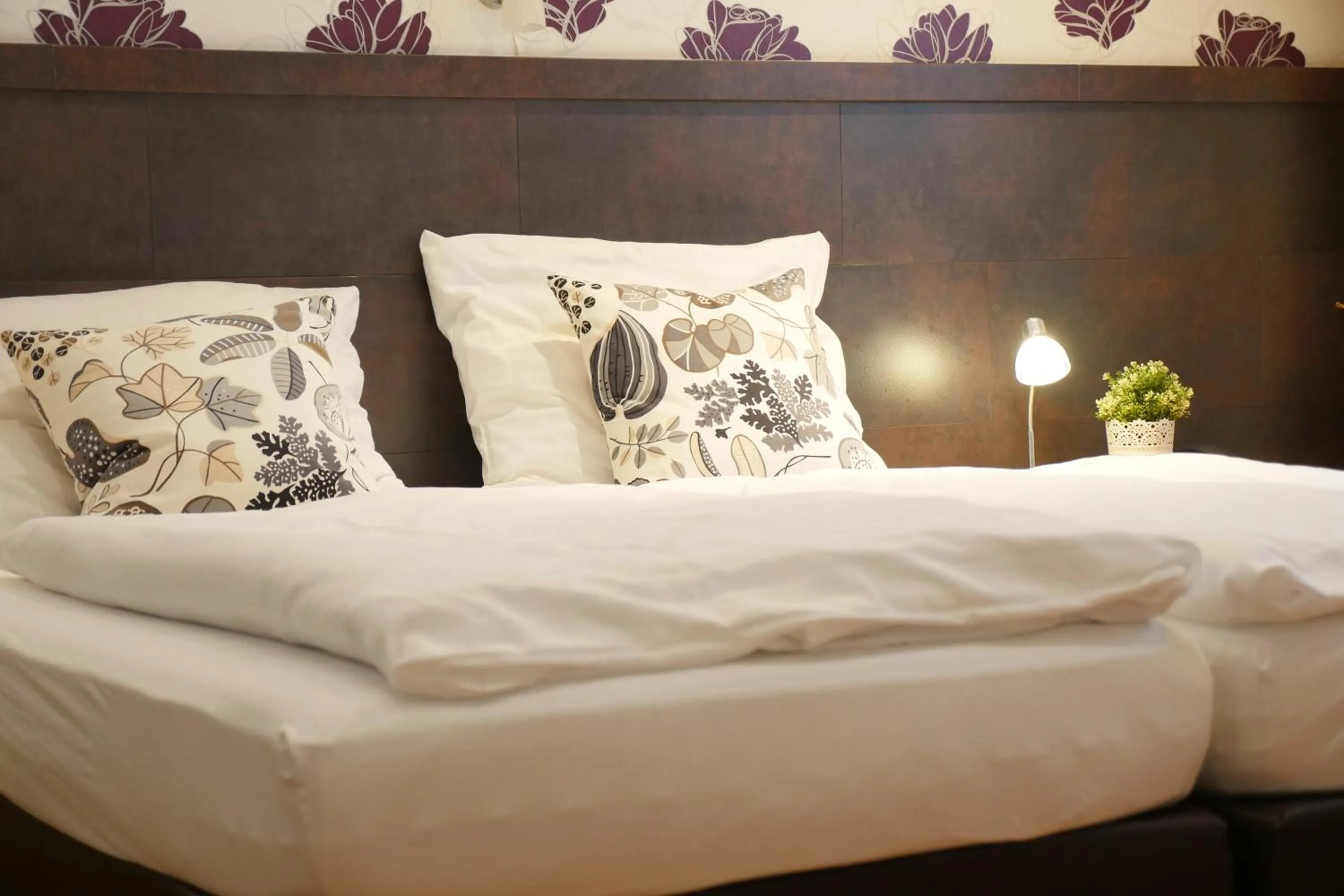 Photo of the whole room, Bed in Hotel Refrather Hof