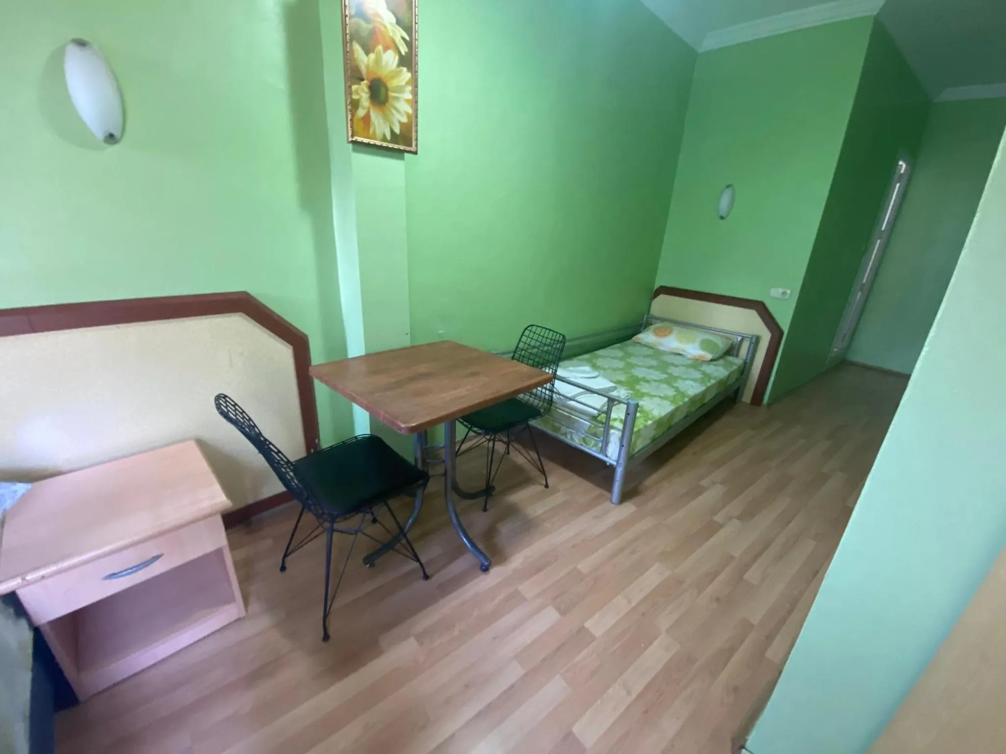 Bed in Camel Hotel & Apart