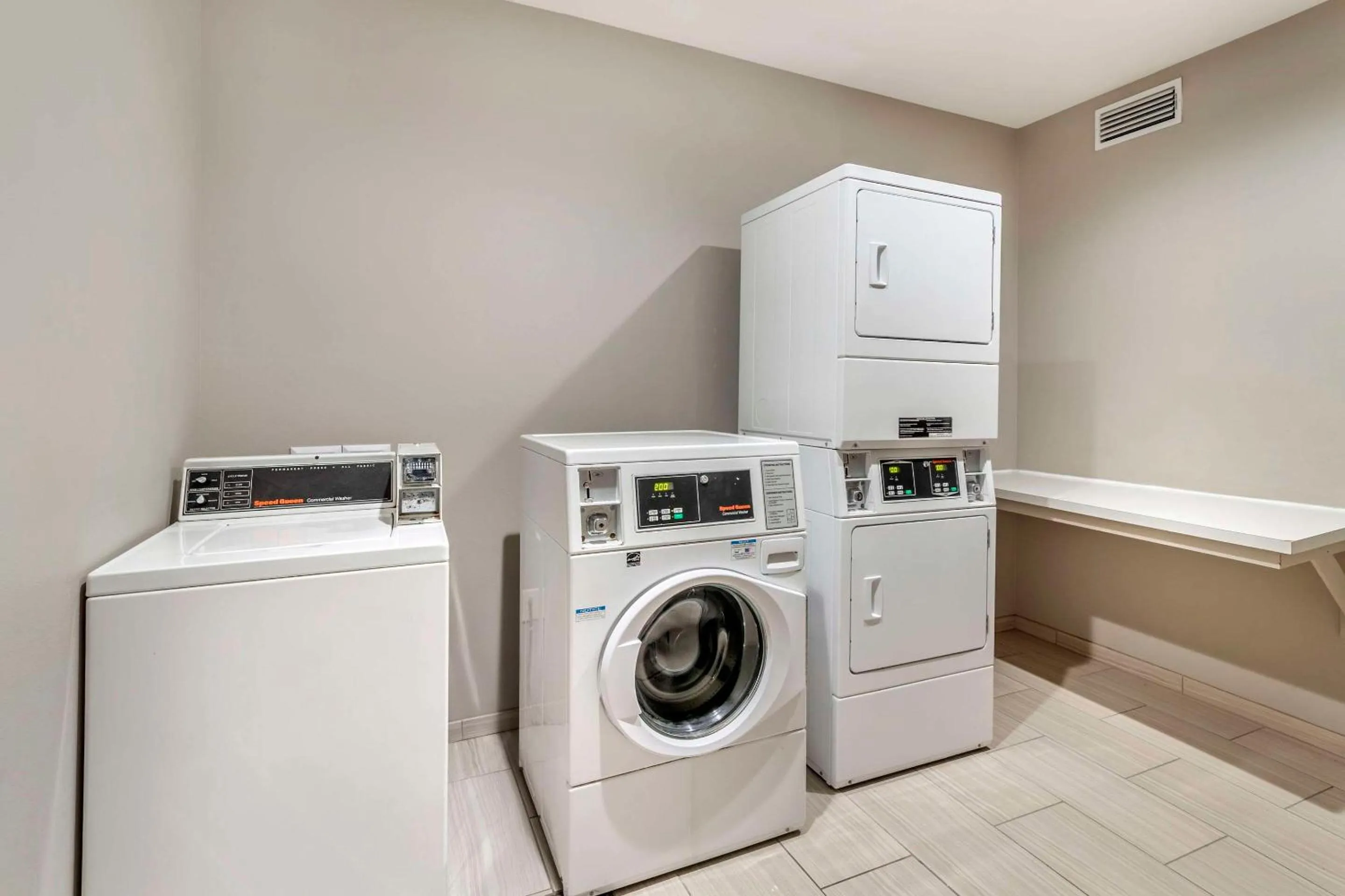 Other in Comfort Inn & Suites Valdosta I-75