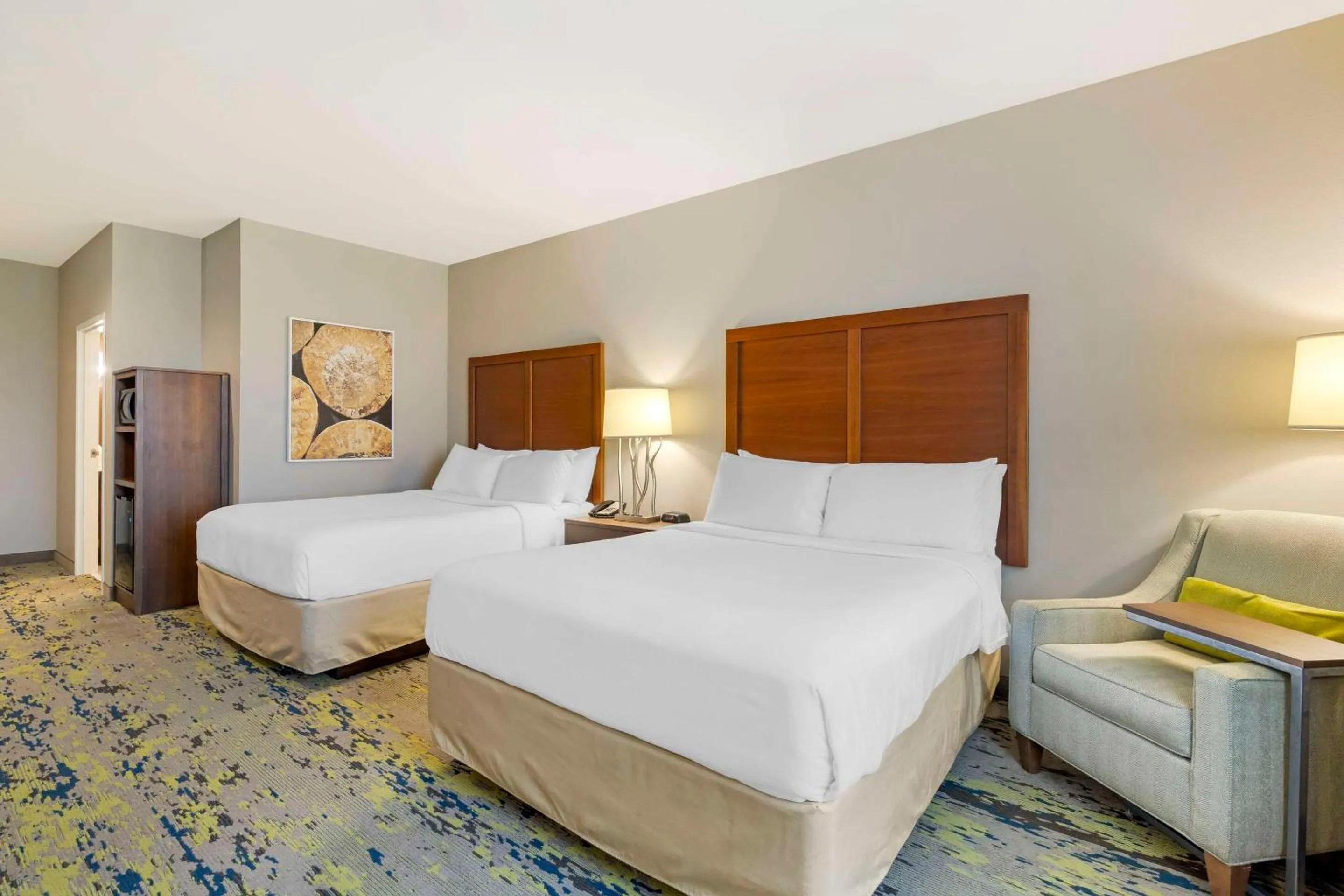 Bedroom, Bed in Comfort Inn & Suites Valdosta I-75