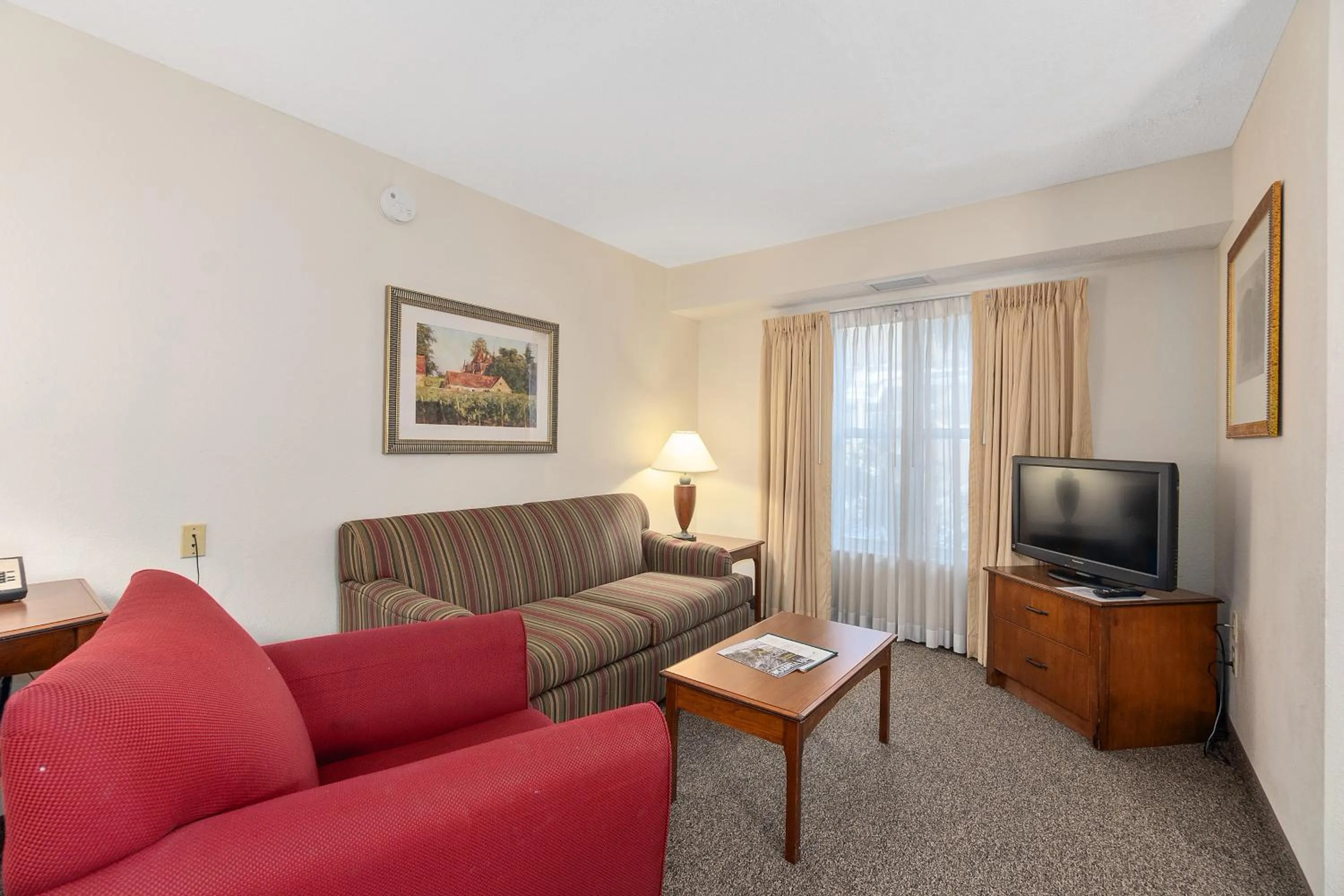 TV and multimedia in Residences at Daniel Webster