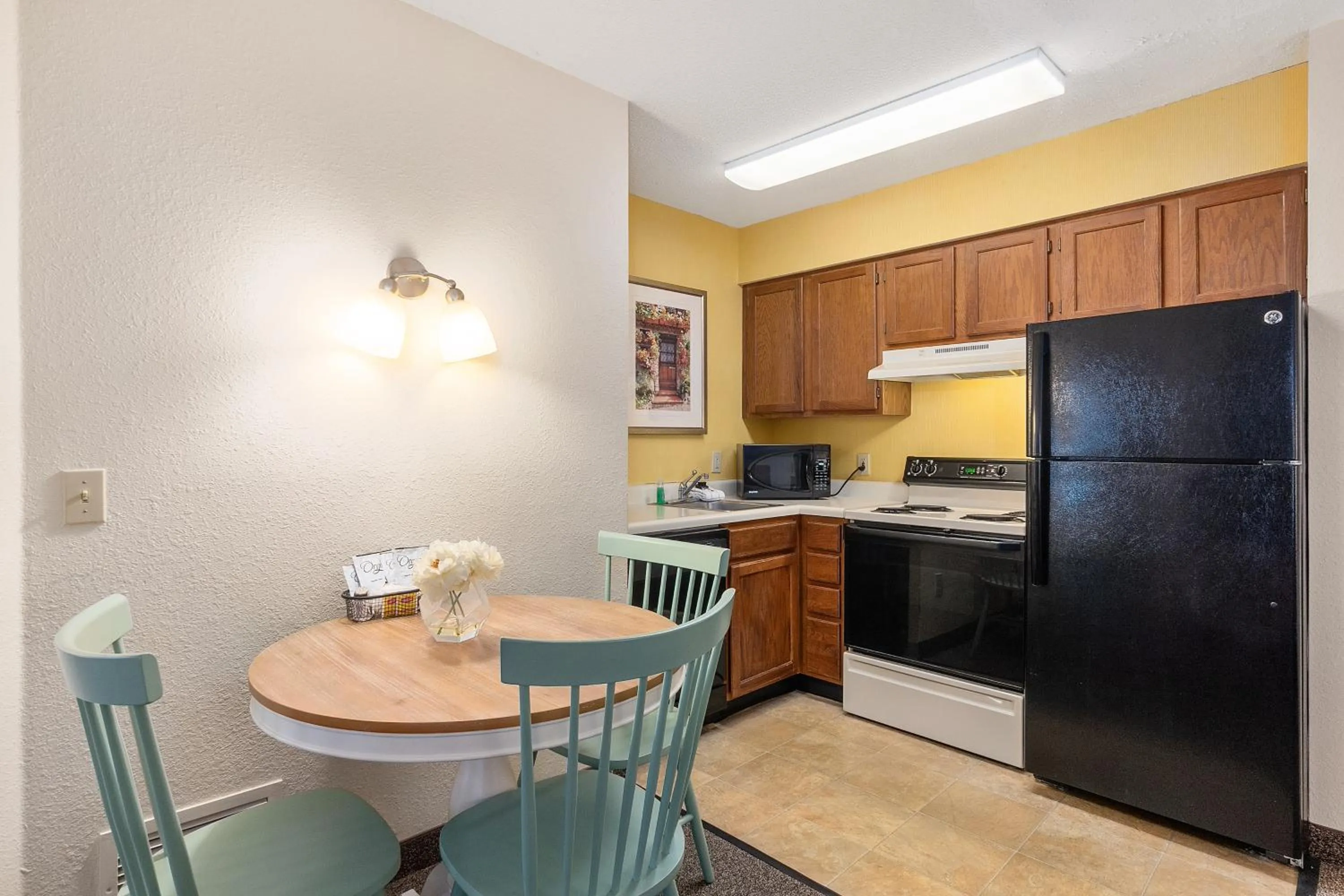 Kitchen or kitchenette in Residences at Daniel Webster