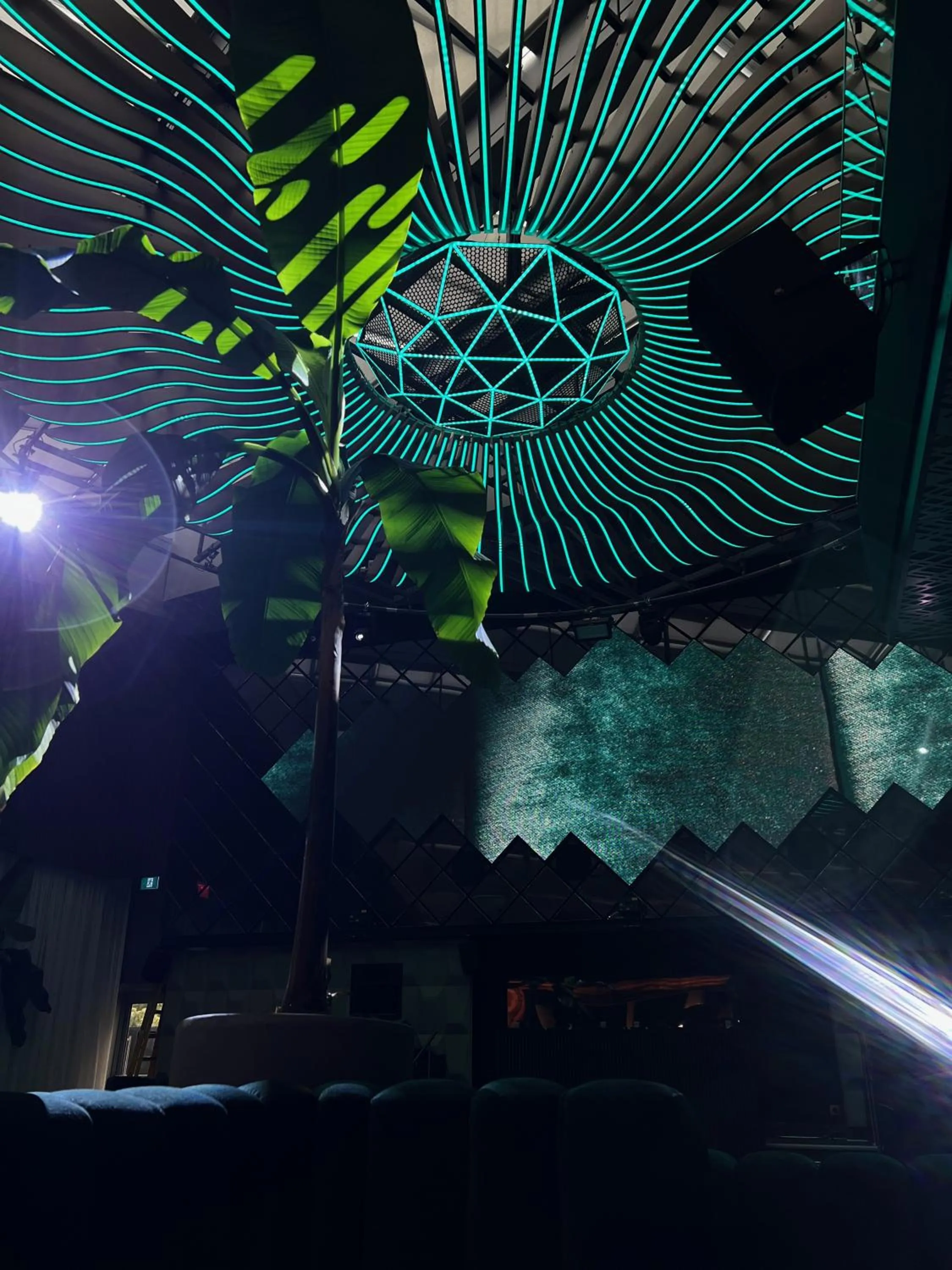 Nightclub / DJ in Paradox Vancouver