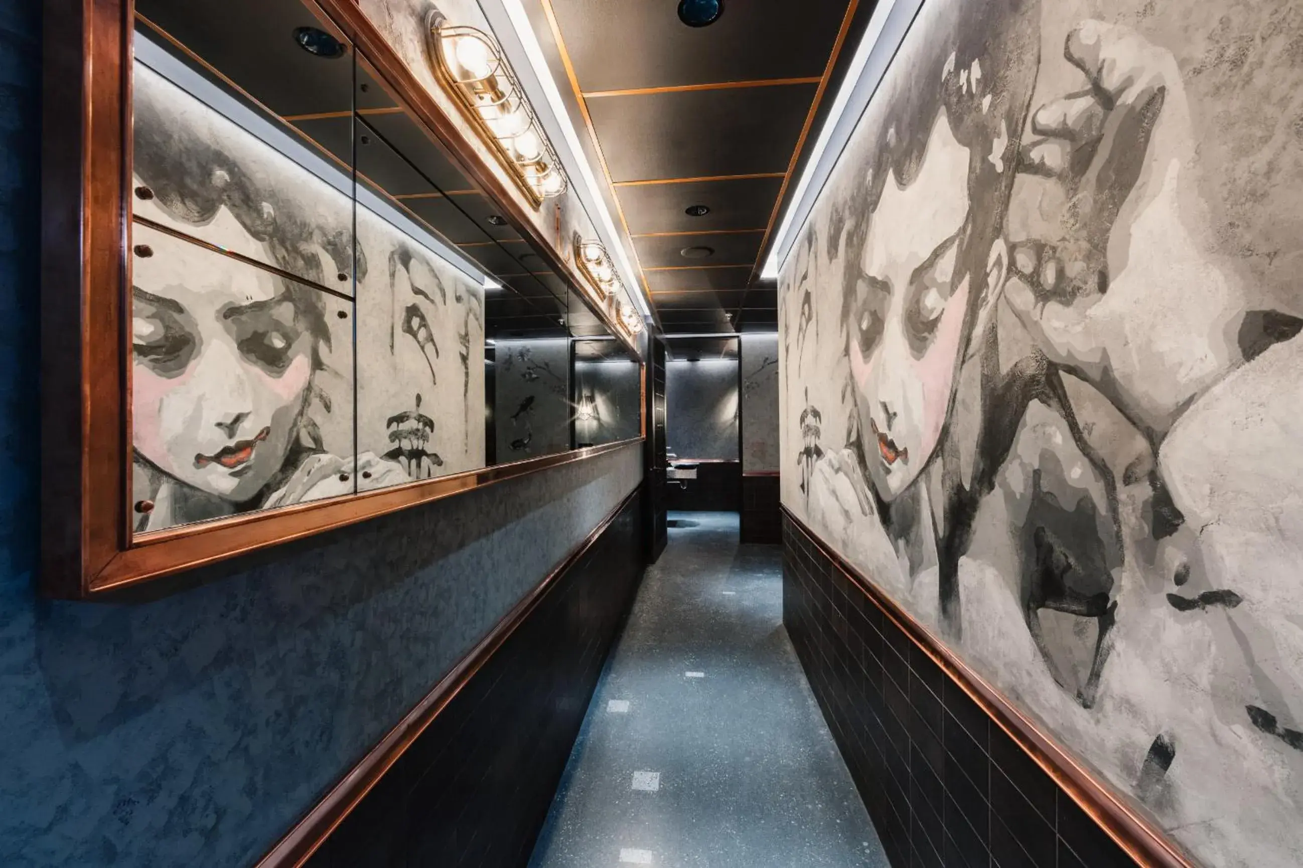 Property building in Paradox Vancouver Property building in Paradox Vancouver