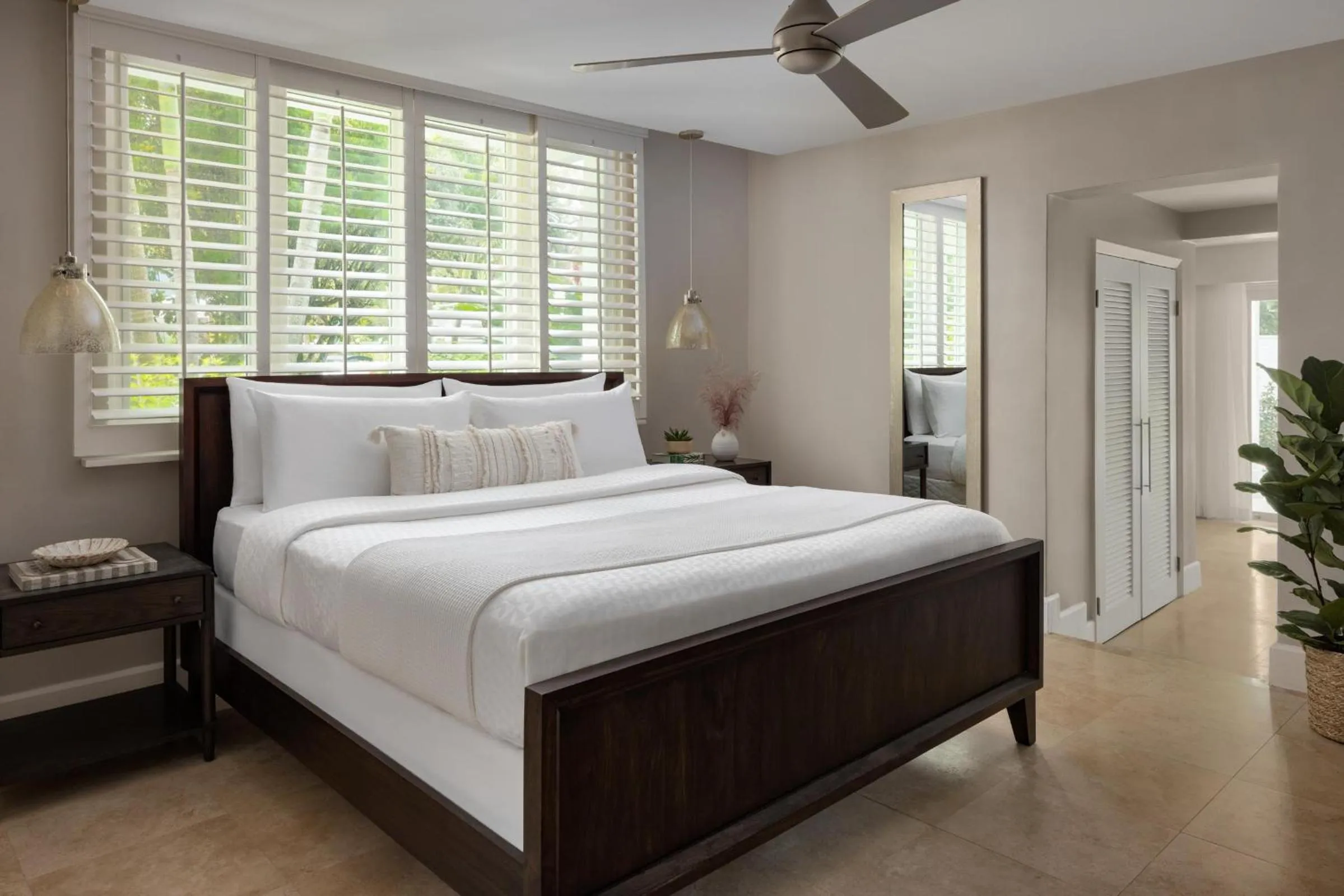 Photo of the whole room, Bed in Sandals Royal Bahamian All Inclusive - Couples Only