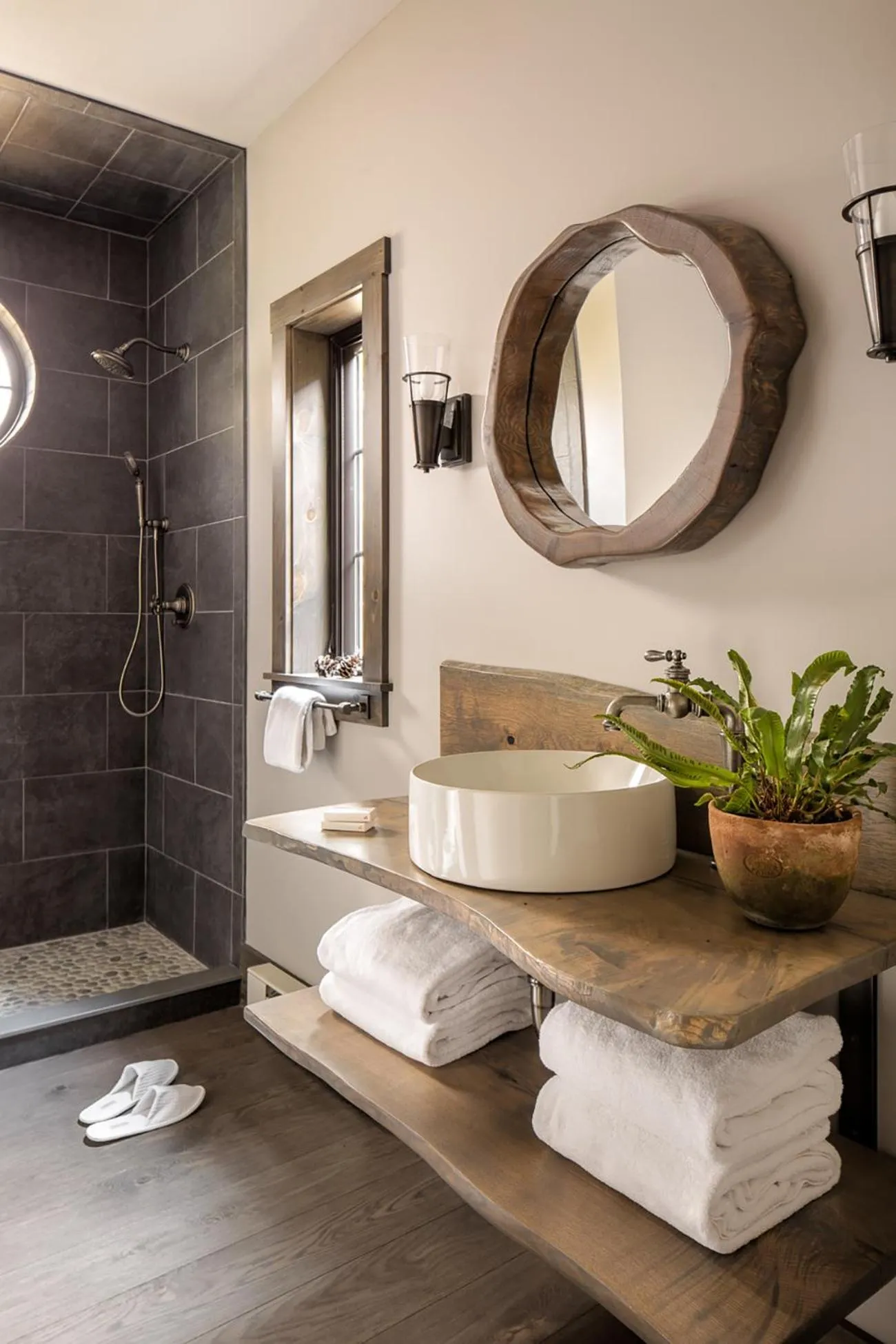 Shower in Hidden Pond Resort