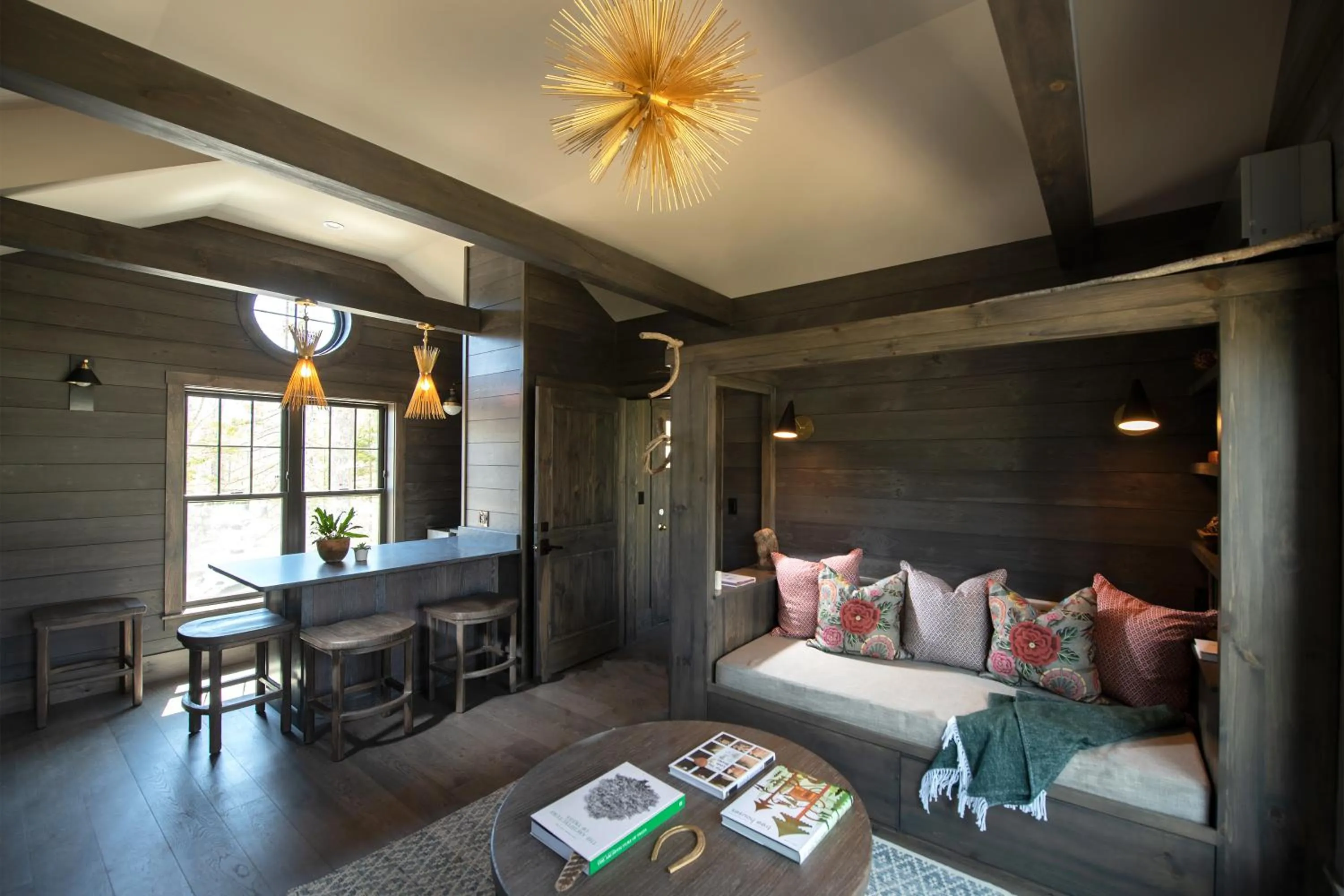 Living room in Hidden Pond Resort