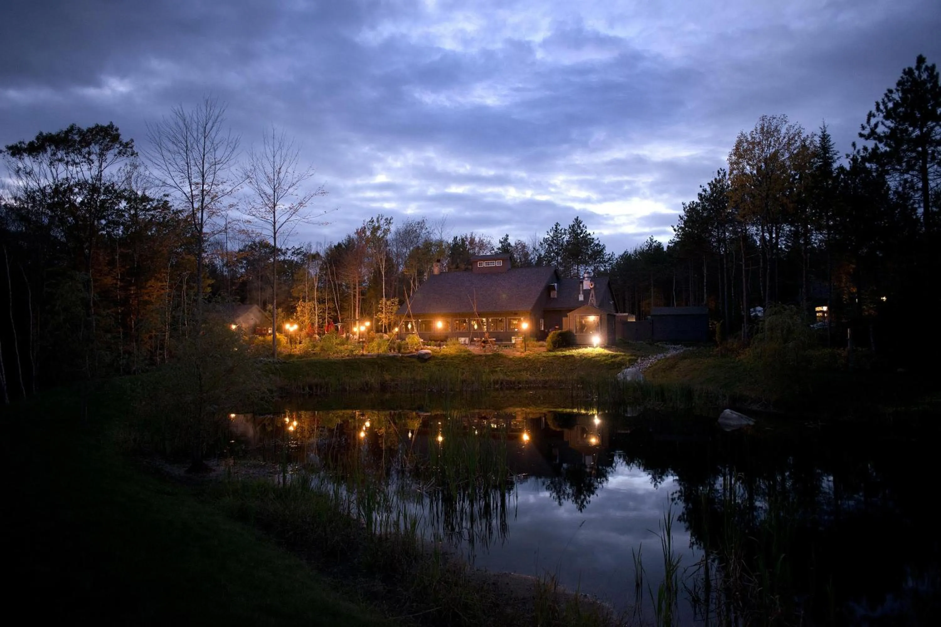 Restaurant/places to eat in Hidden Pond Resort