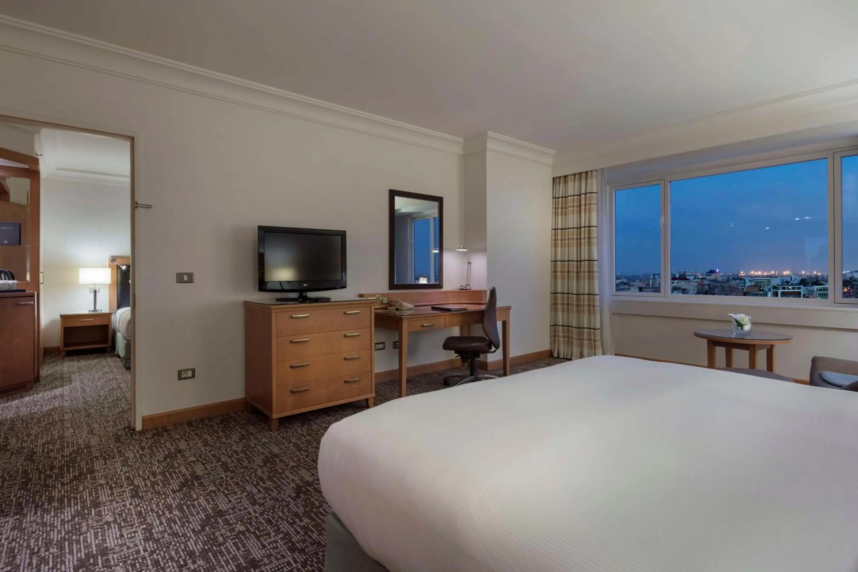 Bedroom, Bed in Adana HiltonSA Hotel