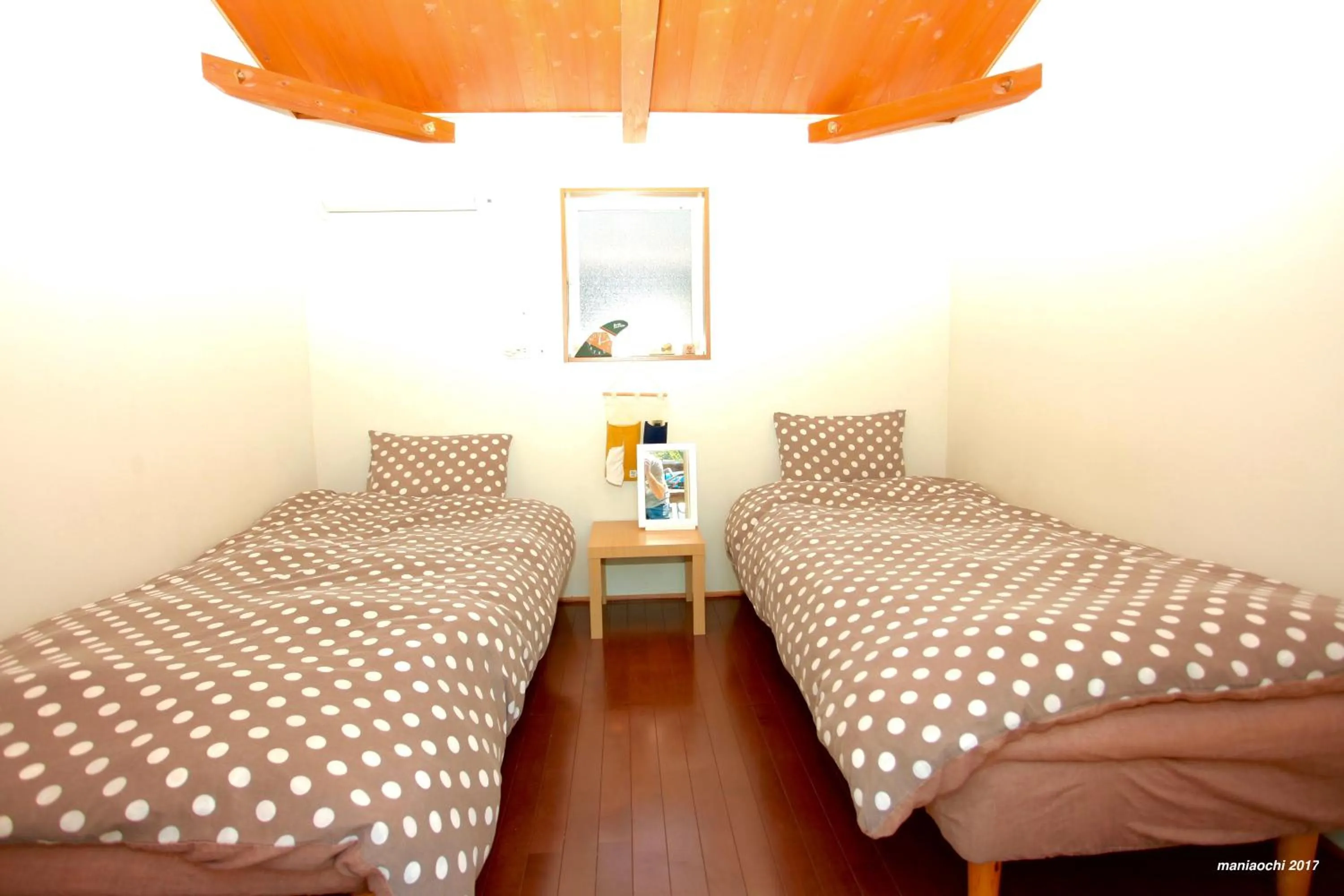Photo of the whole room, Bed in PavilionSurf&Lodge