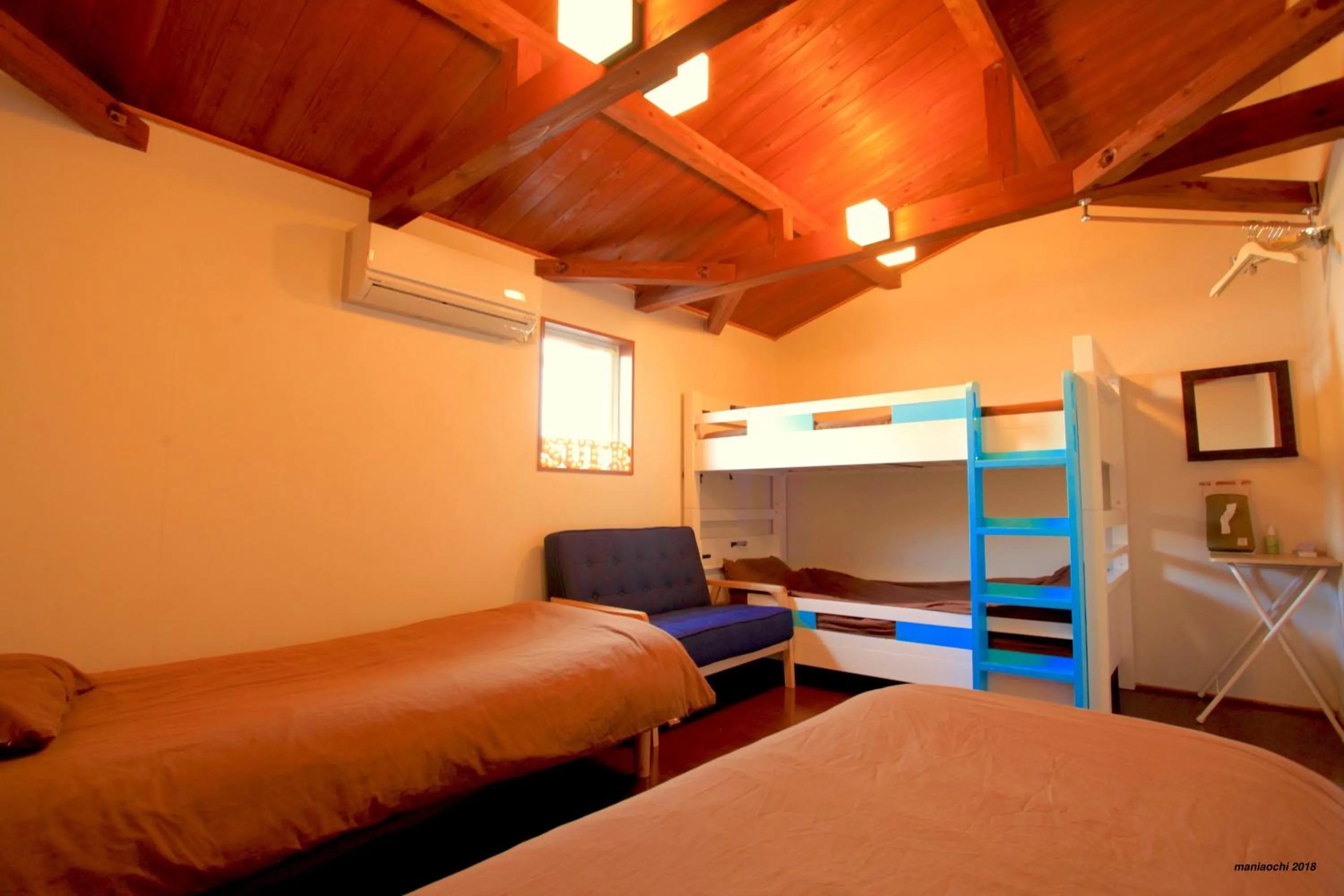 bunk bed, Bed in PavilionSurf&Lodge