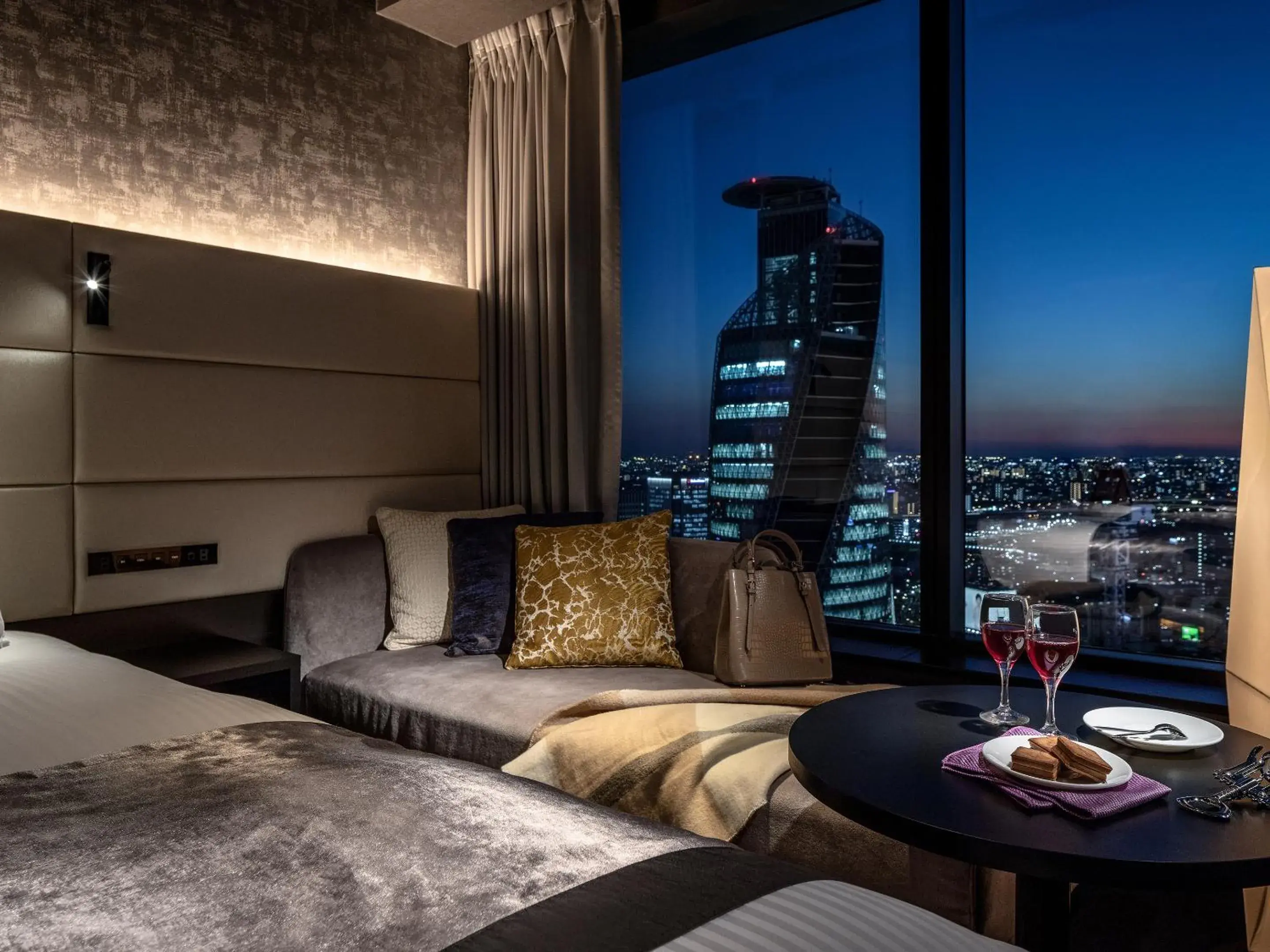 Photo of the whole room, Bed in Mitsui Garden Hotel Nagoya Premier Photo of the whole room, Bed in Mitsui Garden Hotel Nagoya Premier