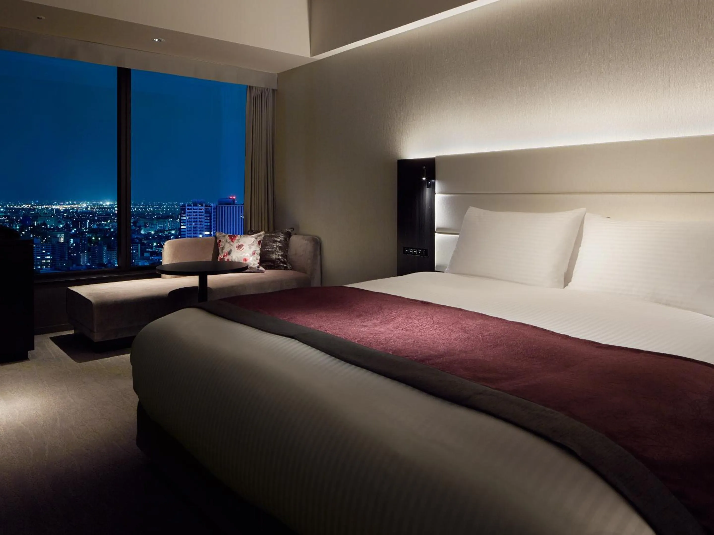 Photo of the whole room, Bed in Mitsui Garden Hotel Nagoya Premier